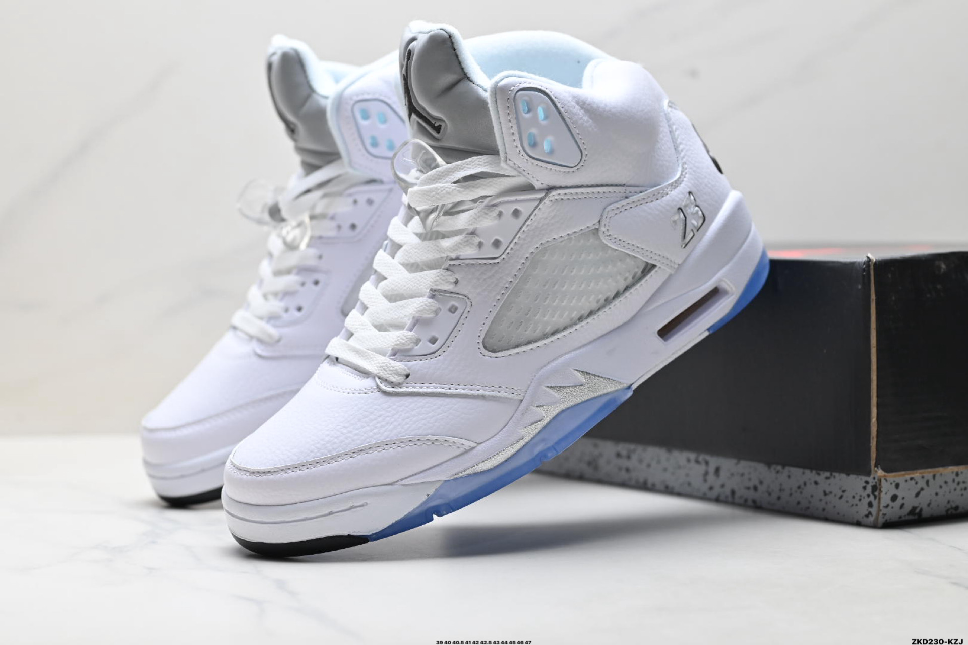 Nike Air Jordan 5 Retro High迈克尔 乔丹 AJ5 高帮 减震防滑篮球鞋 CT8480-001