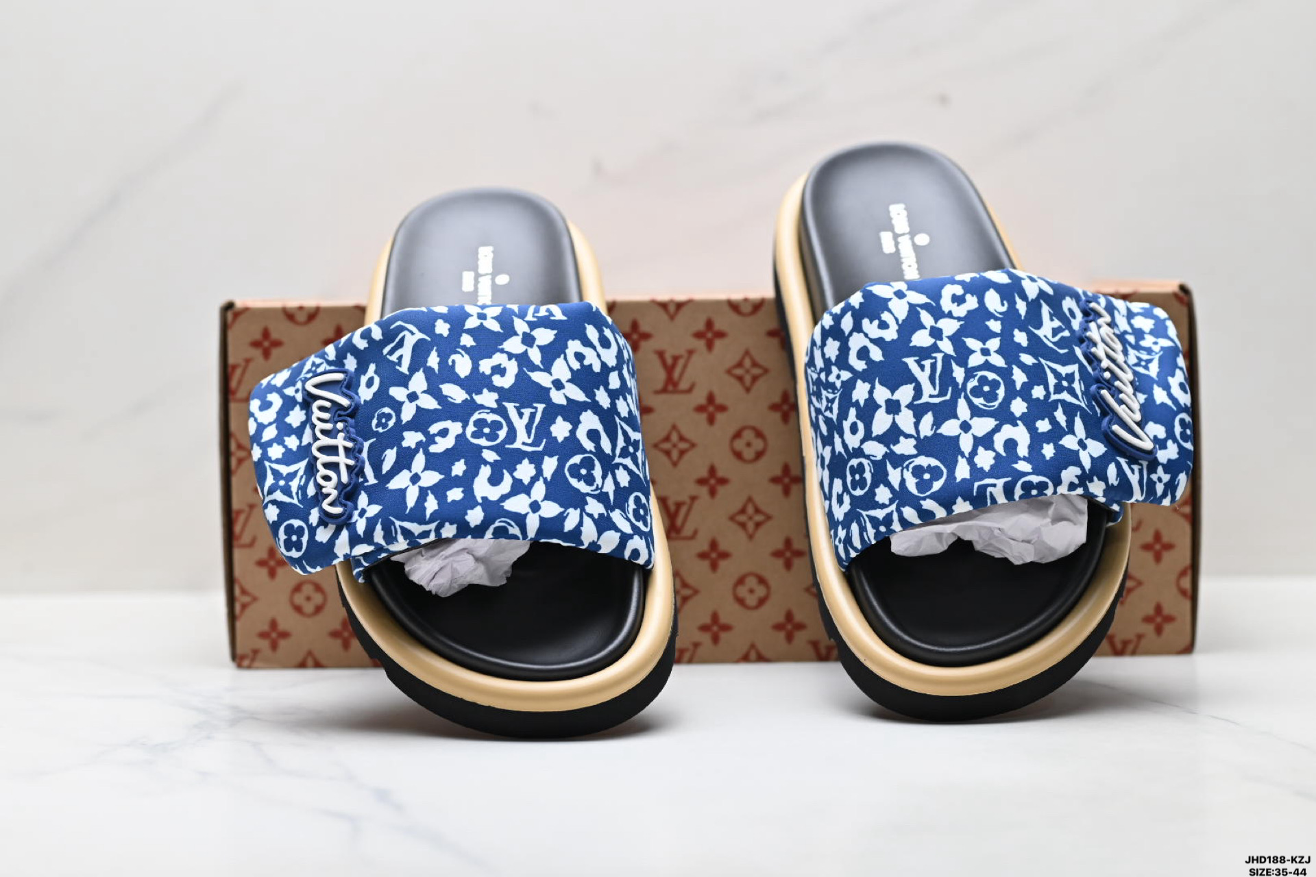 210 纯原Louis Vuitton 路易威登 牛仔布 经典老花 LV 拖鞋-Chinese UA Cheap High Quatity Brand Clothes Bags handbags Sneakers wholesale wholesaler seller from China Factory suppliers Fashion Clothing Shoes best Quality Beautiful Price 210 纯原Louis Vuitton 路易威登 牛仔布 经典老花 LV 拖鞋