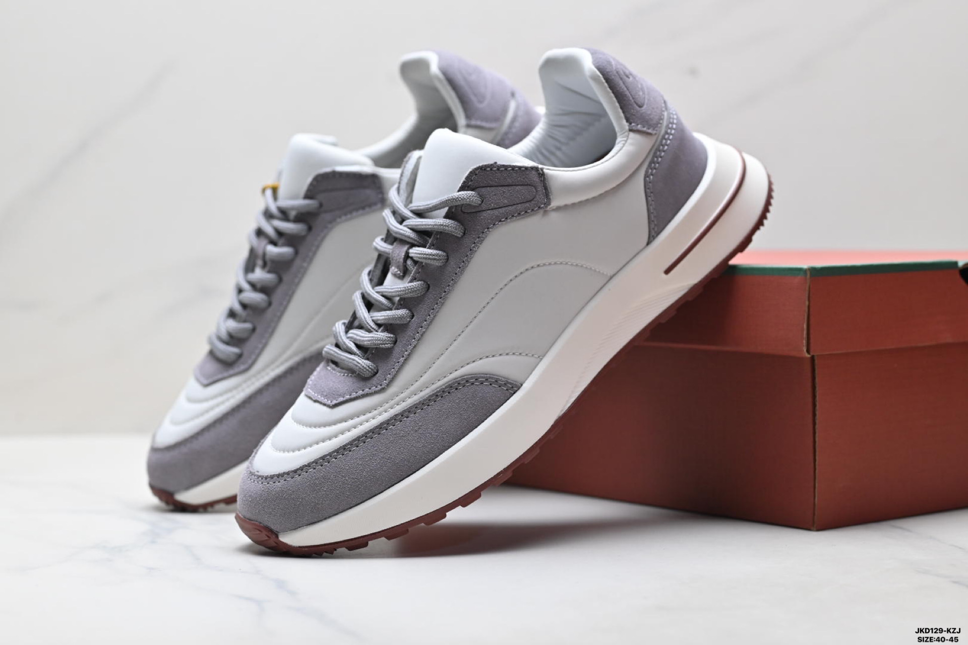 180 Loro Piana Week End Walk 皮革 百搭时尚 低帮休闲板鞋 FAM1719-Chinese UA Cheap High Quatity Brand Clothes Bags handbags Sneakers wholesale wholesaler seller from China Factory suppliers Fashion Clothing Shoes best Quality Beautiful Price 180 Loro Piana Week End Walk 皮革 百搭时尚 低帮休闲板鞋 FAM1719
