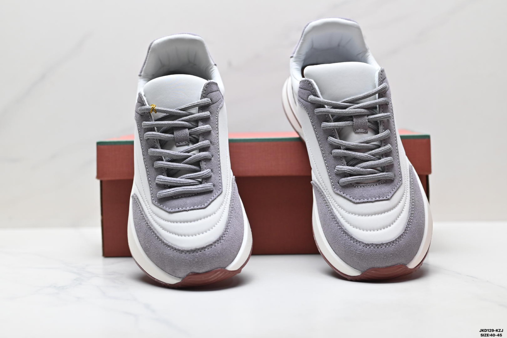 180 Loro Piana Week End Walk 皮革 百搭时尚 低帮休闲板鞋 FAM1719-Chinese UA Cheap High Quatity Brand Clothes Bags handbags Sneakers wholesale wholesaler seller from China Factory suppliers Fashion Clothing Shoes best Quality Beautiful Price 180 Loro Piana Week End Walk 皮革 百搭时尚 低帮休闲板鞋 FAM1719