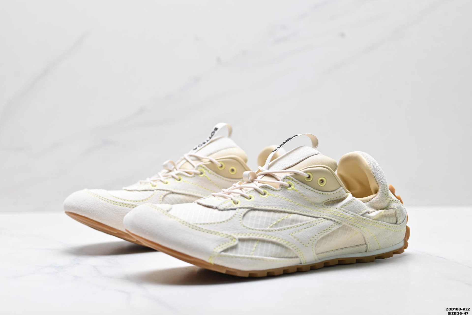 320 Bottega Veneta葆蝶家 Orbit Flash 麂皮抽绳平底 低帮休闲鞋 网眼 麂皮拼接 856046 V65D1 9012