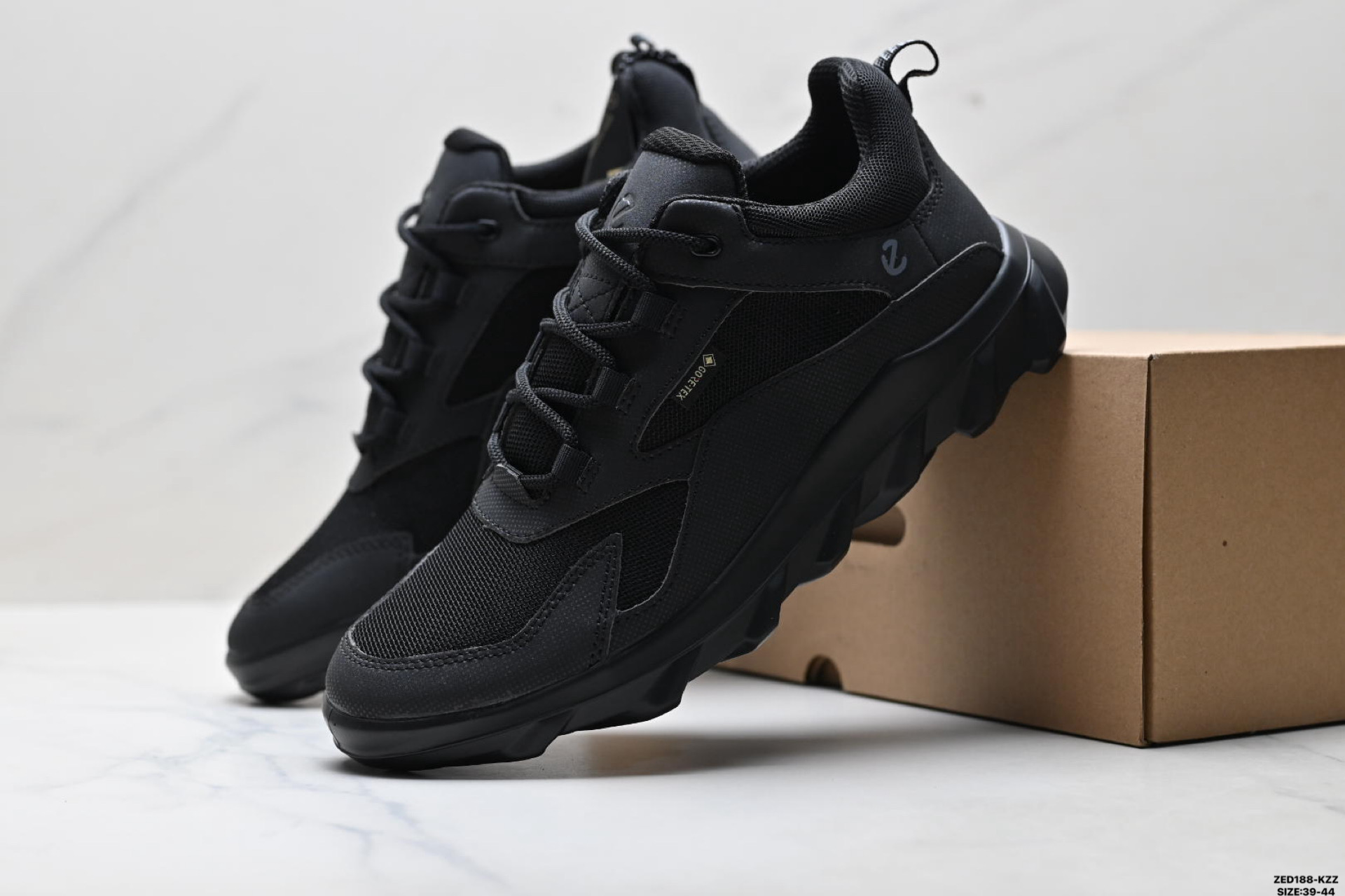 280 Ecco爱步 BIOM MX系列 牛皮 简约舒适 低帮 登山鞋 牛皮鞋面 820264-510-Chinese UA Cheap High Quatity Brand Clothes Bags handbags Sneakers wholesale wholesaler seller from China Factory suppliers Fashion Clothing Shoes best Quality Beautiful Price 280 Ecco爱步 BIOM MX系列 牛皮 简约舒适 低帮 登山鞋 牛皮鞋面 820264-510