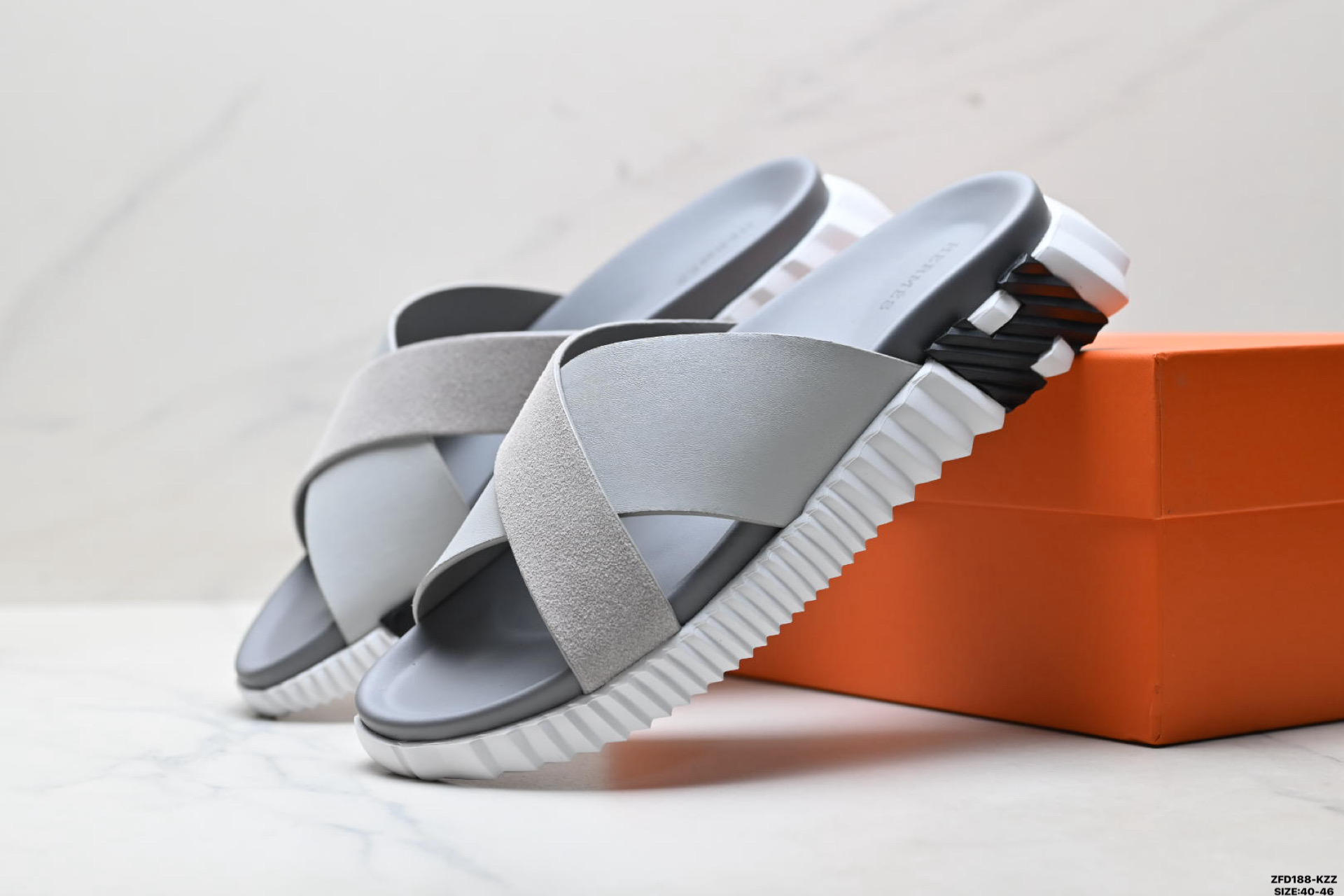 310 纯原HERMES爱马仕 INFRA 小牛皮 圆头套脚 宽带交叉 一字拖鞋-Chinese UA Cheap High Quatity Brand Clothes Bags handbags Sneakers wholesale wholesaler seller from China Factory suppliers Fashion Clothing Shoes best Quality Beautiful Price 310 纯原HERMES爱马仕 INFRA 小牛皮 圆头套脚 宽带交叉 一字拖鞋