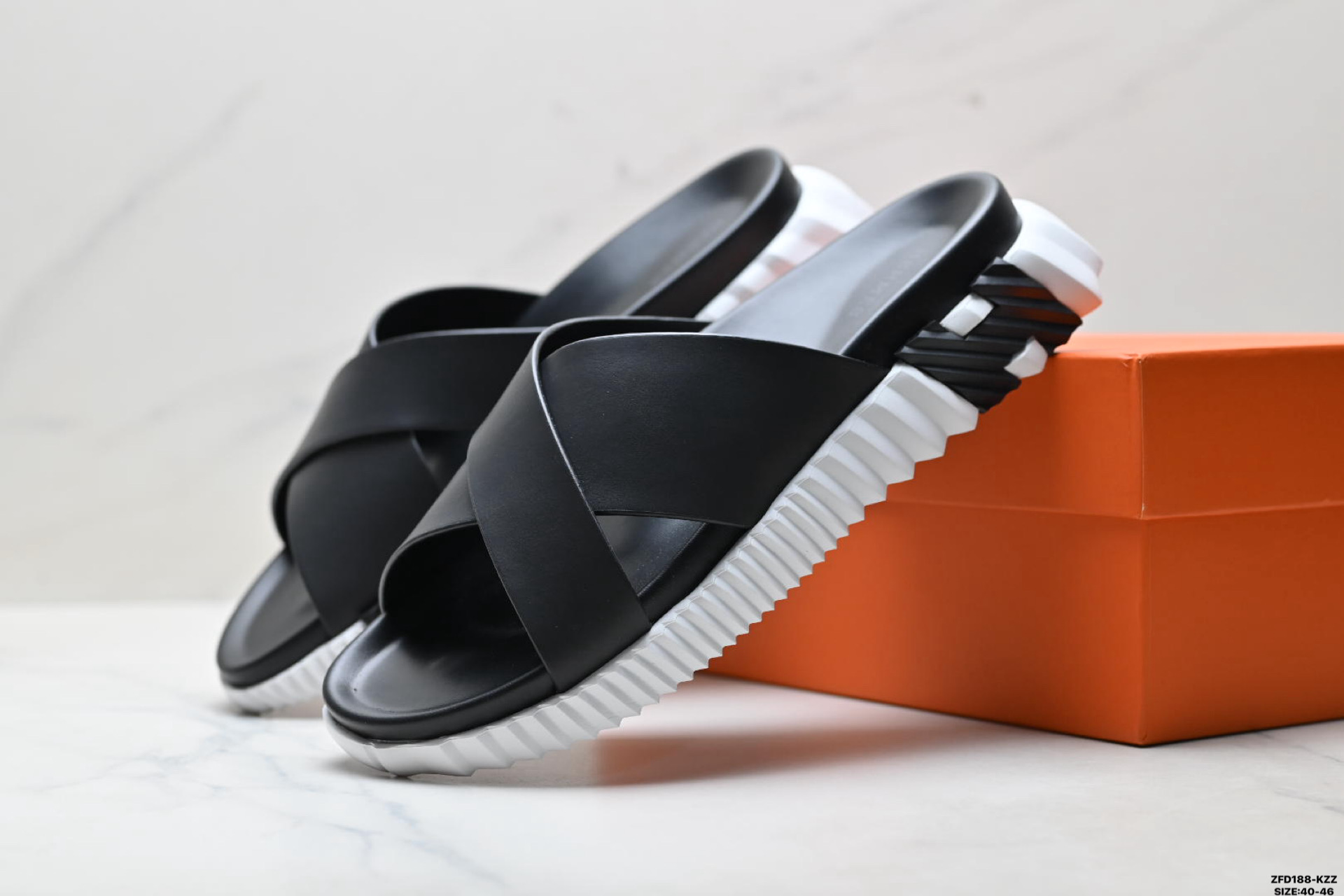 310 纯原HERMES爱马仕 INFRA 小牛皮 圆头套脚 宽带交叉 一字拖鞋-Chinese UA Cheap High Quatity Brand Clothes Bags handbags Sneakers wholesale wholesaler seller from China Factory suppliers Fashion Clothing Shoes best Quality Beautiful Price 310 纯原HERMES爱马仕 INFRA 小牛皮 圆头套脚 宽带交叉 一字拖鞋