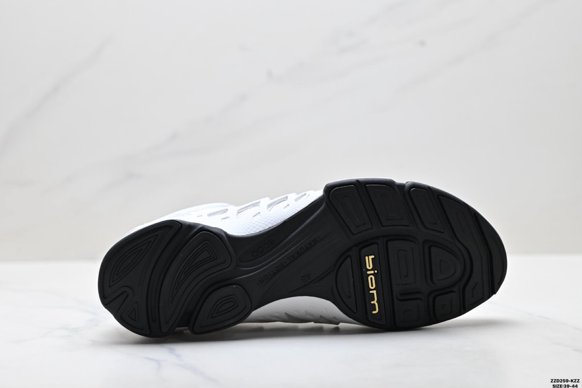 270 Ecco爱步 Biom C-Trail 健步C 舒适时尚 简约时尚 减震防滑 低帮休闲鞋 803324-510-Chinese UA Cheap High Quatity Brand Clothes Bags handbags Sneakers wholesale wholesaler seller from China Factory suppliers Fashion Clothing Shoes best Quality Beautiful Price 270 Ecco爱步 Biom C-Trail 健步C 舒适时尚 简约时尚 减震防滑 低帮休闲鞋 803324-510