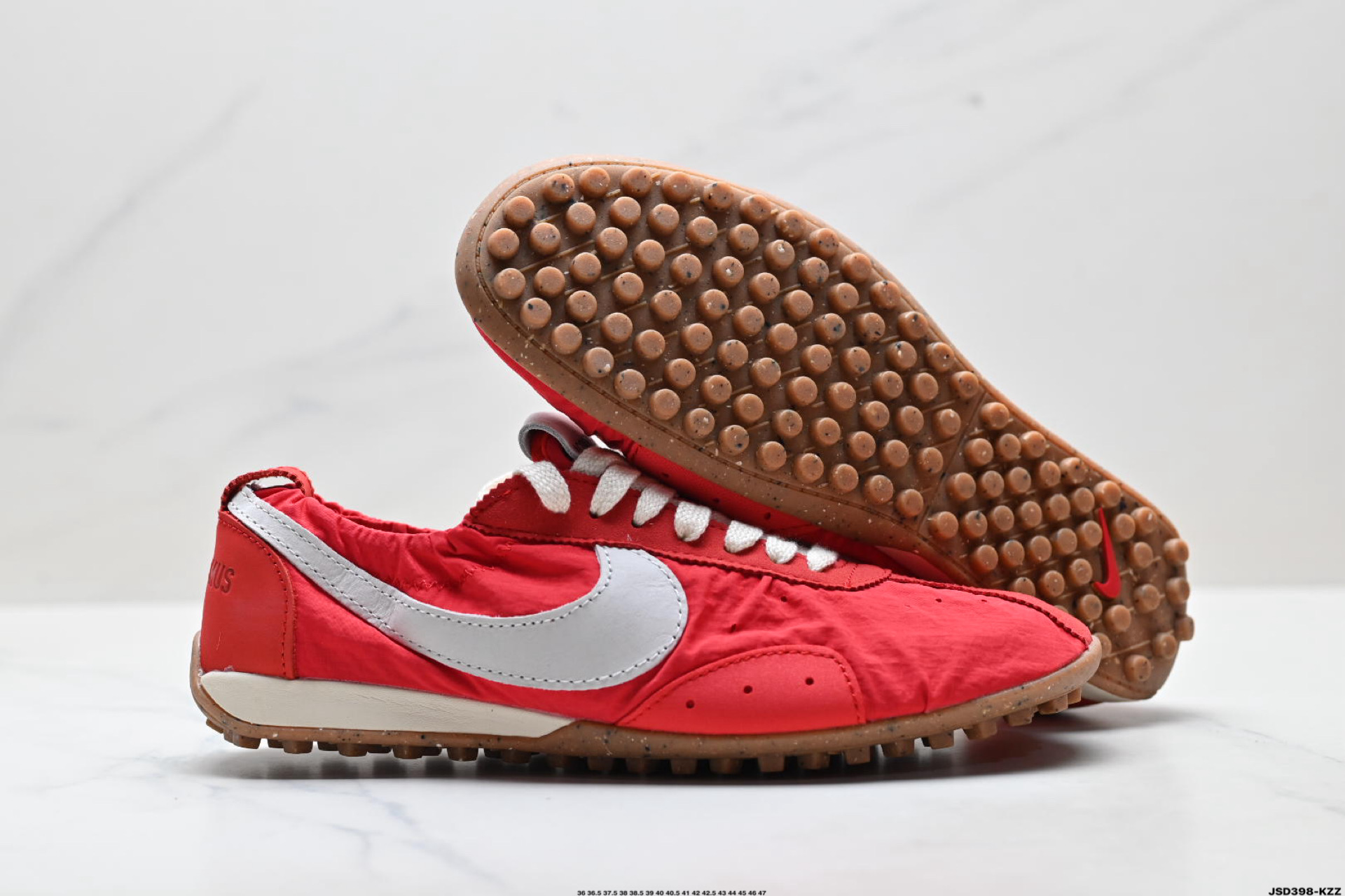 Jacquemus x Nike Jacumoon 耐克 柔软舒适防滑耐磨 低帮休闲板鞋 HV8547-600-Top High Quatity Cheap Sneakers Fashion Clothing Clothes Bags handbags Shoes of all Brand wholesale With The best Quality And Beautiful Price from China Factory Chinese suppliers wholesaler seller Jacquemus x Nike Jacumoon 耐克 柔软舒适防滑耐磨 低帮休闲板鞋 HV8547-600