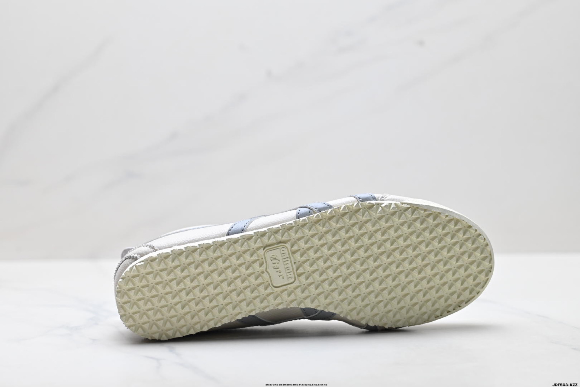 145 Onitsuka Tiger鬼冢虎 Mexico 66 Slip-on 一脚蹬低帮夏季透气运动休闲鞋 1183B815-200