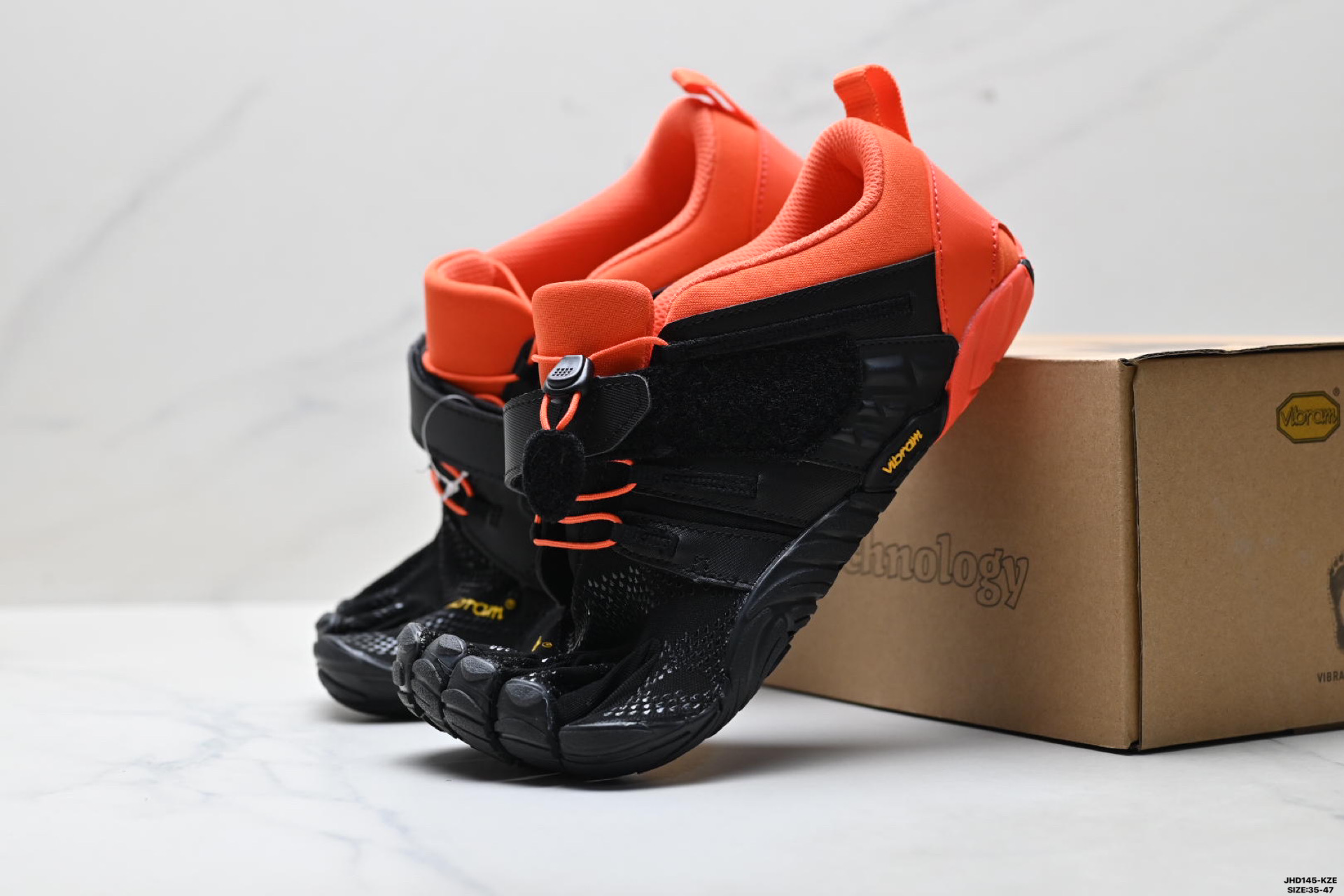 Vibram五指鞋新款上市女室内综合训练健身赤足感跑步运动鞋-Top High Quatity Cheap Sneakers Fashion Clothing Clothes Bags handbags Shoes of all Brand wholesale With The best Quality And Beautiful Price from China Factory Chinese suppliers wholesaler seller Vibram五指鞋新款上市女室内综合训练健身赤足感跑步运动鞋