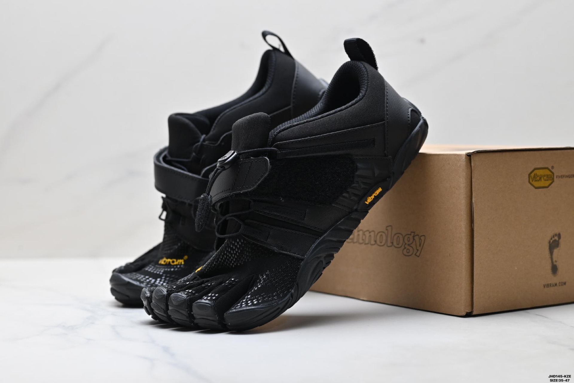 Vibram五指鞋新款上市女室内综合训练健身赤足感跑步运动鞋-Top High Quatity Cheap Sneakers Fashion Clothing Clothes Bags handbags Shoes of all Brand wholesale With The best Quality And Beautiful Price from China Factory Chinese suppliers wholesaler seller Vibram五指鞋新款上市女室内综合训练健身赤足感跑步运动鞋