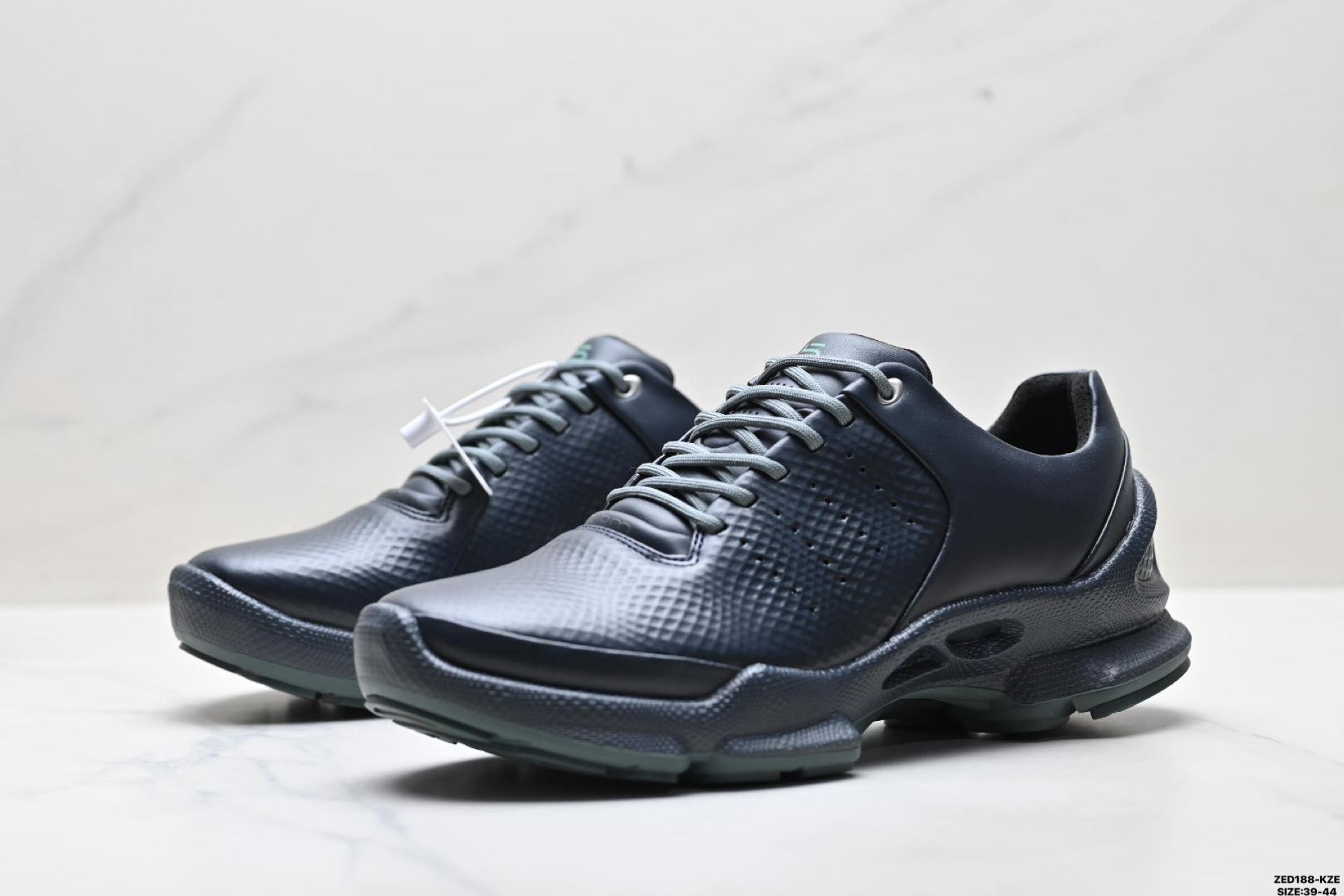 Ecco爱步 Biom C-Trail 健步C 舒适时尚 简约时尚 减震防滑 低帮休闲鞋 803324-510-Top High Quatity Cheap Sneakers Fashion Clothing Clothes Bags handbags Shoes of all Brand wholesale With The best Quality And Beautiful Price from China Factory Chinese suppliers wholesaler seller Ecco爱步 Biom C-Trail 健步C 舒适时尚 简约时尚 减震防滑 低帮休闲鞋 803324-510