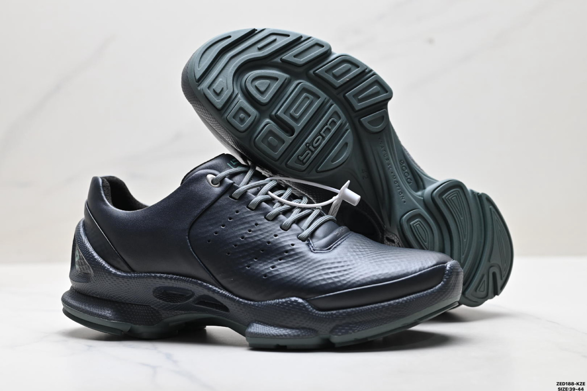 Ecco爱步 Biom C-Trail 健步C 舒适时尚 简约时尚 减震防滑 低帮休闲鞋 803324-510-Top High Quatity Cheap Sneakers Fashion Clothing Clothes Bags handbags Shoes of all Brand wholesale With The best Quality And Beautiful Price from China Factory Chinese suppliers wholesaler seller Ecco爱步 Biom C-Trail 健步C 舒适时尚 简约时尚 减震防滑 低帮休闲鞋 803324-510