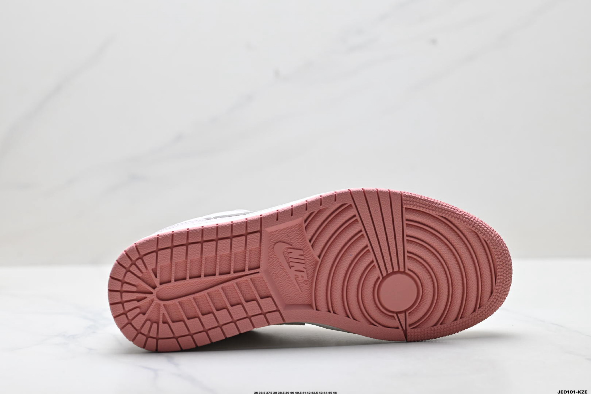 Nike Air Jordan 1 Low 经典百搭 耐克 AJ1 低帮休闲板鞋 IH0823-611-Top High Quatity Cheap Sneakers Fashion Clothing Clothes Bags handbags Shoes of all Brand wholesale With The best Quality And Beautiful Price from China Factory Chinese suppliers wholesaler seller Nike Air Jordan 1 Low 经典百搭 耐克 AJ1 低帮休闲板鞋 IH0823-611