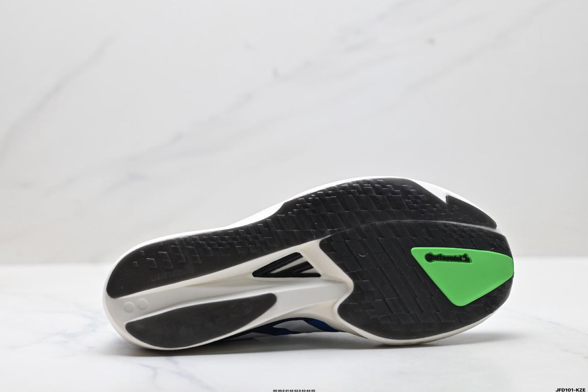 Adidas Adizero Takumi Sen 11 W 阿迪达斯 耐磨减震专业跑步鞋 JQ0781