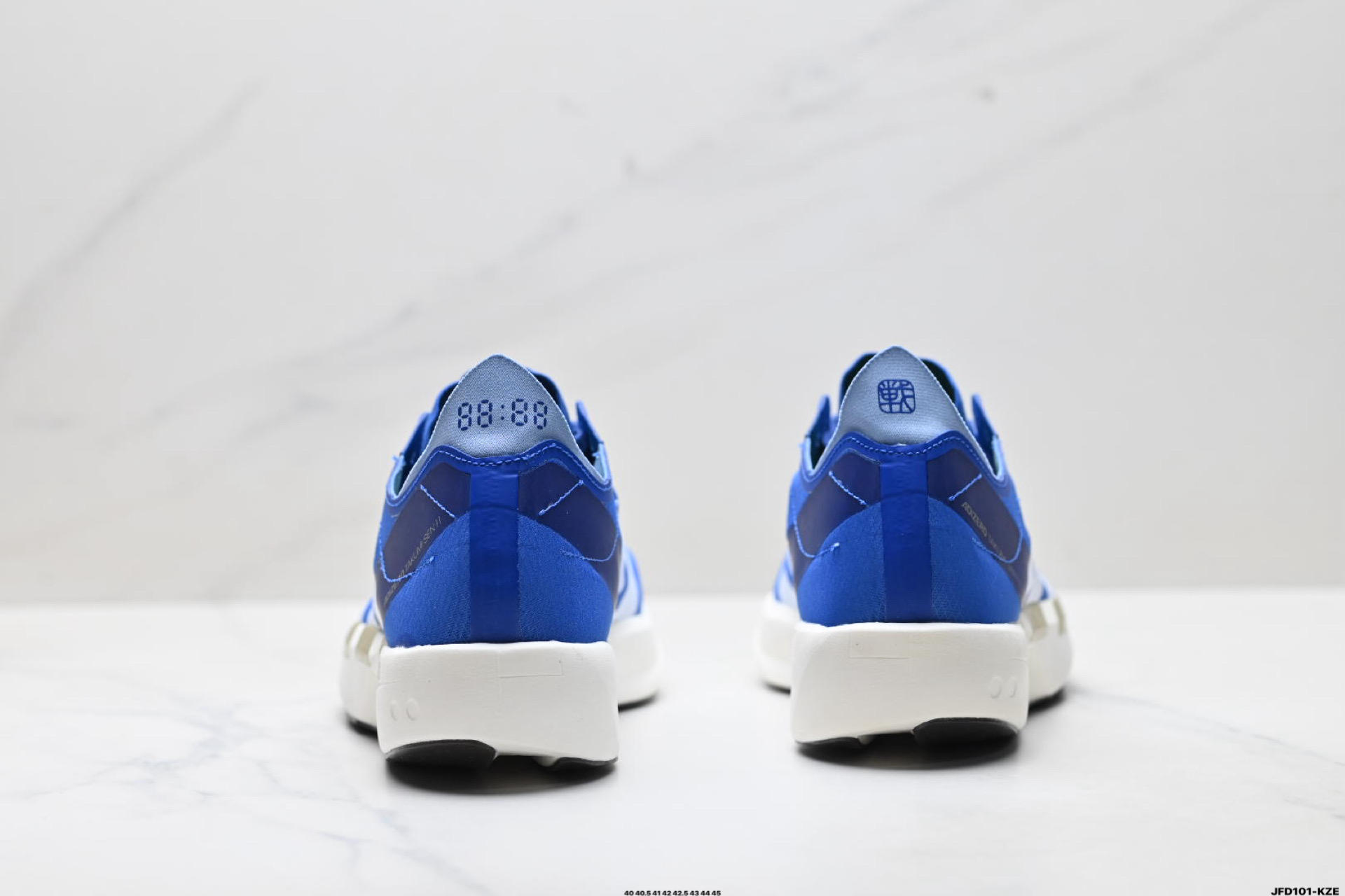 Adidas Adizero Takumi Sen 11 W 阿迪达斯 耐磨减震专业跑步鞋 JQ0781