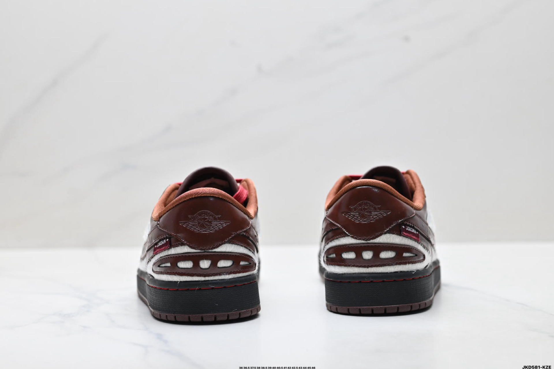 Nike Air Jordan 1 Retro Low 耐克 AJ1乔1低帮休闲板鞋 IQ1106-220