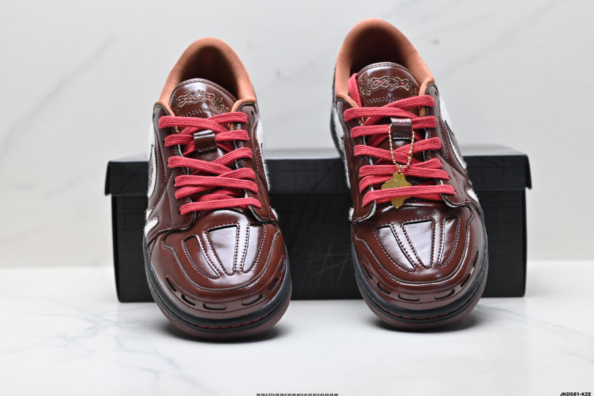 Nike Air Jordan 1 Retro Low 耐克 AJ1乔1低帮休闲板鞋 IQ1106-220