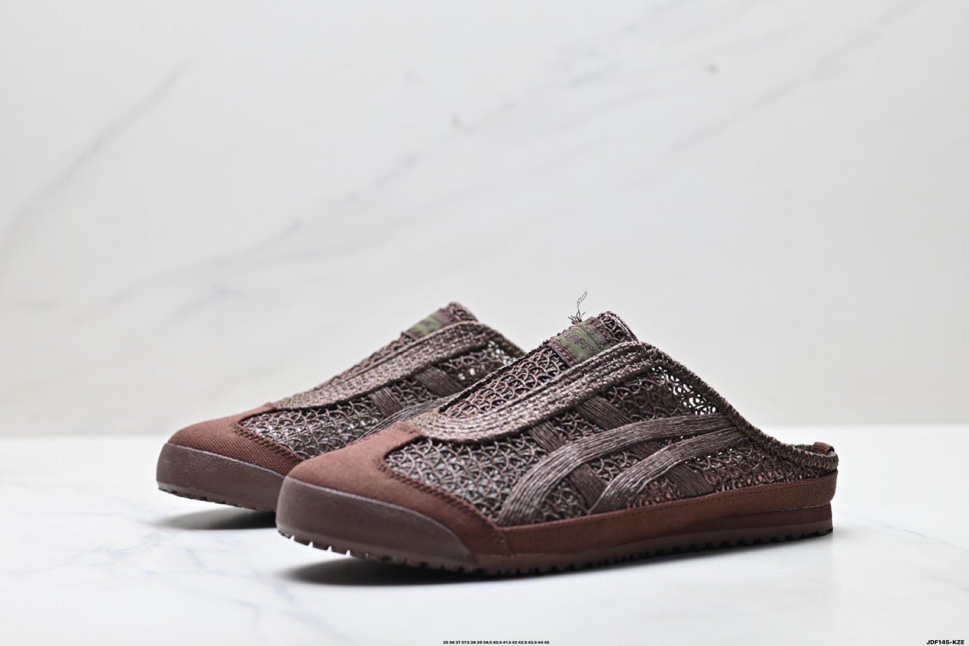 Onitsuka Tiger鬼塚虎 MEXICO 66 Sabot 半拖舒适日常 透气轻便 低帮 生活休闲鞋 1183C123-202-Top High Quatity Cheap Sneakers Fashion Clothing Clothes Bags handbags Shoes of all Brand wholesale With The best Quality And Beautiful Price from China Factory Chinese suppliers wholesaler seller Onitsuka Tiger鬼塚虎 MEXICO 66 Sabot 半拖舒适日常 透气轻便 低帮 生活休闲鞋 1183C123-202