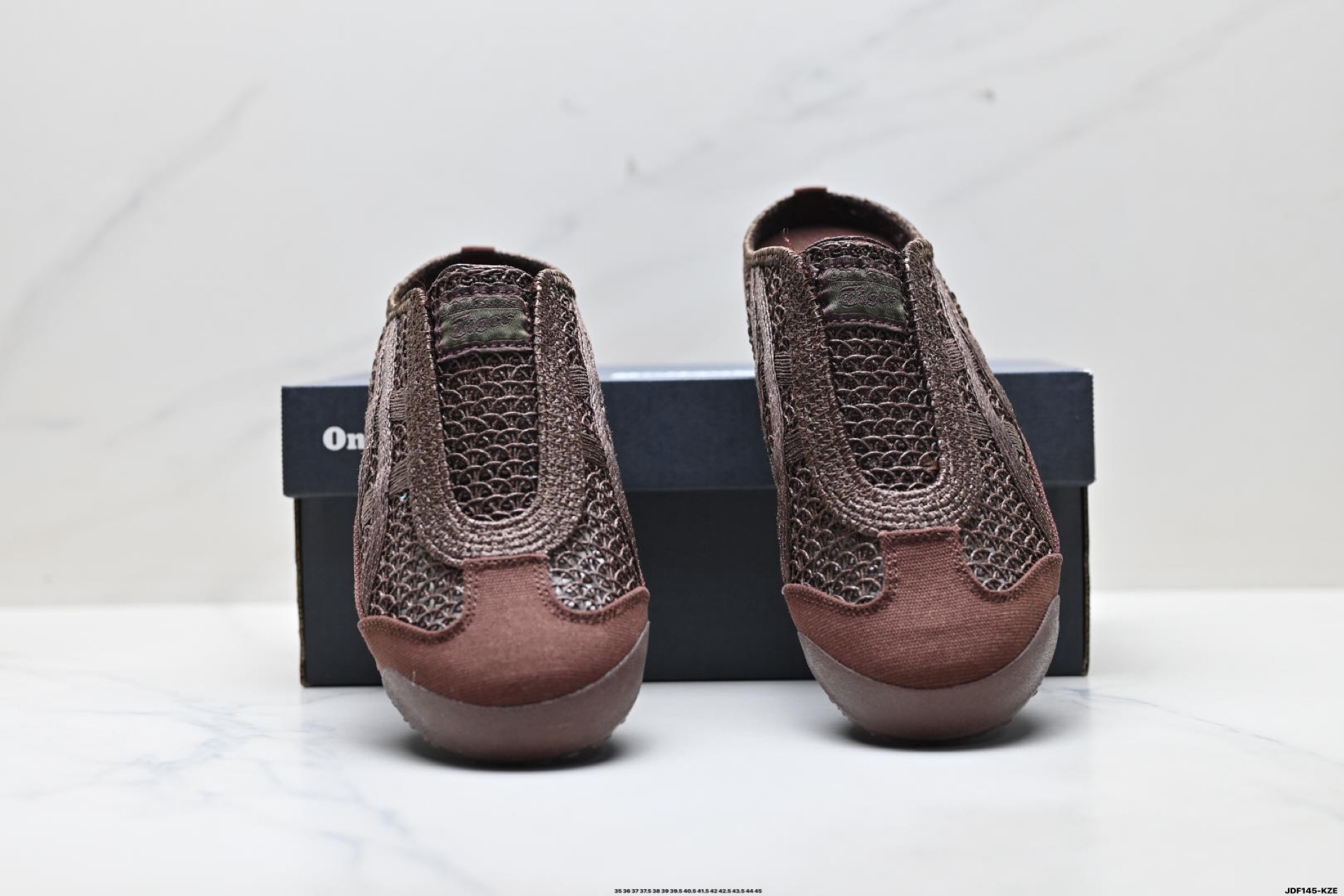 Onitsuka Tiger鬼塚虎 MEXICO 66 Sabot 半拖舒适日常 透气轻便 低帮 生活休闲鞋 1183C123-202-Top High Quatity Cheap Sneakers Fashion Clothing Clothes Bags handbags Shoes of all Brand wholesale With The best Quality And Beautiful Price from China Factory Chinese suppliers wholesaler seller Onitsuka Tiger鬼塚虎 MEXICO 66 Sabot 半拖舒适日常 透气轻便 低帮 生活休闲鞋 1183C123-202