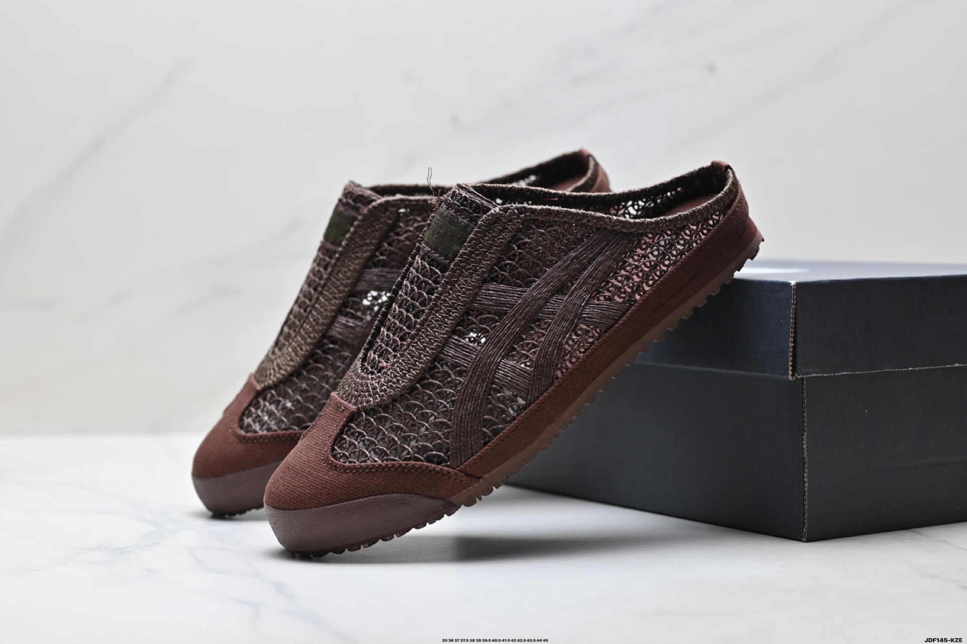 Onitsuka Tiger鬼塚虎 MEXICO 66 Sabot 半拖舒适日常 透气轻便 低帮 生活休闲鞋 1183C123-202-Top High Quatity Cheap Sneakers Fashion Clothing Clothes Bags handbags Shoes of all Brand wholesale With The best Quality And Beautiful Price from China Factory Chinese suppliers wholesaler seller Onitsuka Tiger鬼塚虎 MEXICO 66 Sabot 半拖舒适日常 透气轻便 低帮 生活休闲鞋 1183C123-202
