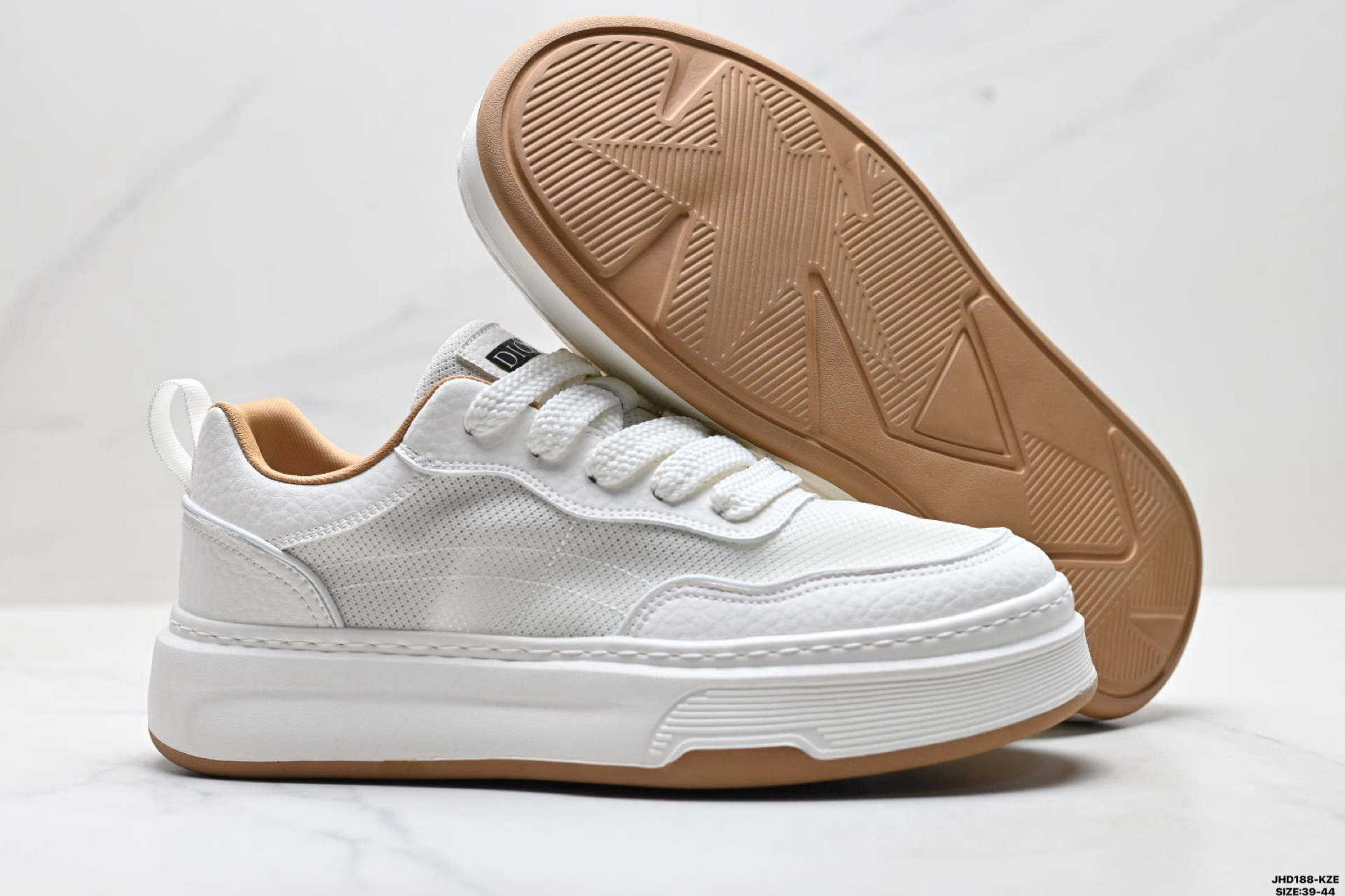Dior迪奥 厚底系带休闲低帮运动老爹鞋 外形轻盈的效果-Top High Quatity Cheap Sneakers Fashion Clothing Clothes Bags handbags Shoes of all Brand wholesale With The best Quality And Beautiful Price from China Factory Chinese suppliers wholesaler seller Dior迪奥 厚底系带休闲低帮运动老爹鞋 外形轻盈的效果