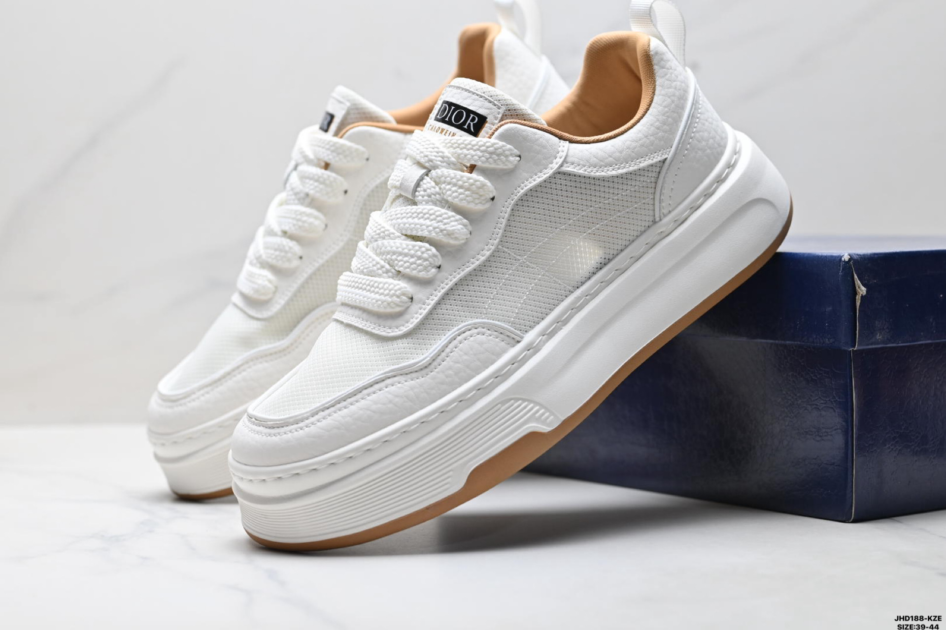 Dior迪奥 厚底系带休闲低帮运动老爹鞋 外形轻盈的效果-Top High Quatity Cheap Sneakers Fashion Clothing Clothes Bags handbags Shoes of all Brand wholesale With The best Quality And Beautiful Price from China Factory Chinese suppliers wholesaler seller Dior迪奥 厚底系带休闲低帮运动老爹鞋 外形轻盈的效果