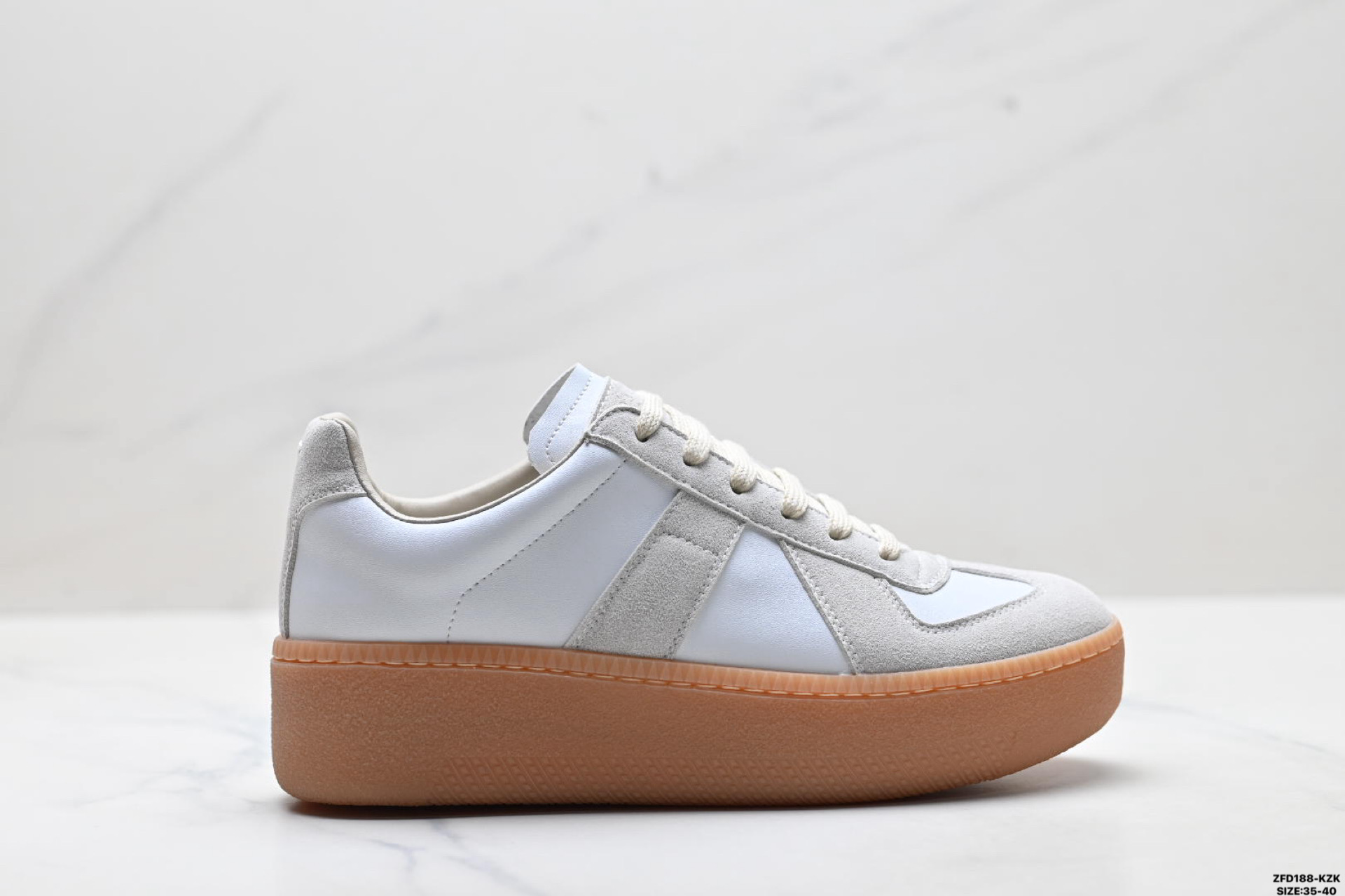 Maison Margiela 梅森马吉拉 Replica Wedge 小牛皮圆头厚底 低帮板鞋 S58WS0100-Top High Quatity Cheap Sneakers Fashion Clothing Clothes Bags handbags Shoes of all Brand wholesale With The best Quality And Beautiful Price from China Factory Chinese suppliers wholesaler seller Maison Margiela 梅森马吉拉 Replica Wedge 小牛皮圆头厚底 低帮板鞋 S58WS0100