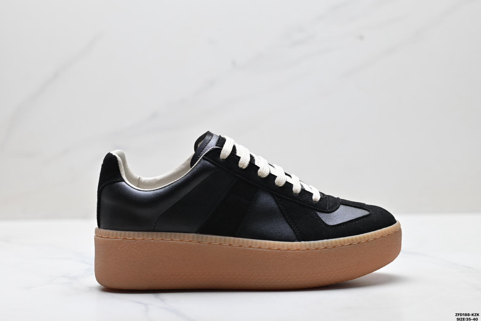 Maison Margiela 梅森马吉拉 Replica Wedge 小牛皮圆头厚底 低帮板鞋 S58WS0100-Top High Quatity Cheap Sneakers Fashion Clothing Clothes Bags handbags Shoes of all Brand wholesale With The best Quality And Beautiful Price from China Factory Chinese suppliers wholesaler seller Maison Margiela 梅森马吉拉 Replica Wedge 小牛皮圆头厚底 低帮板鞋 S58WS0100