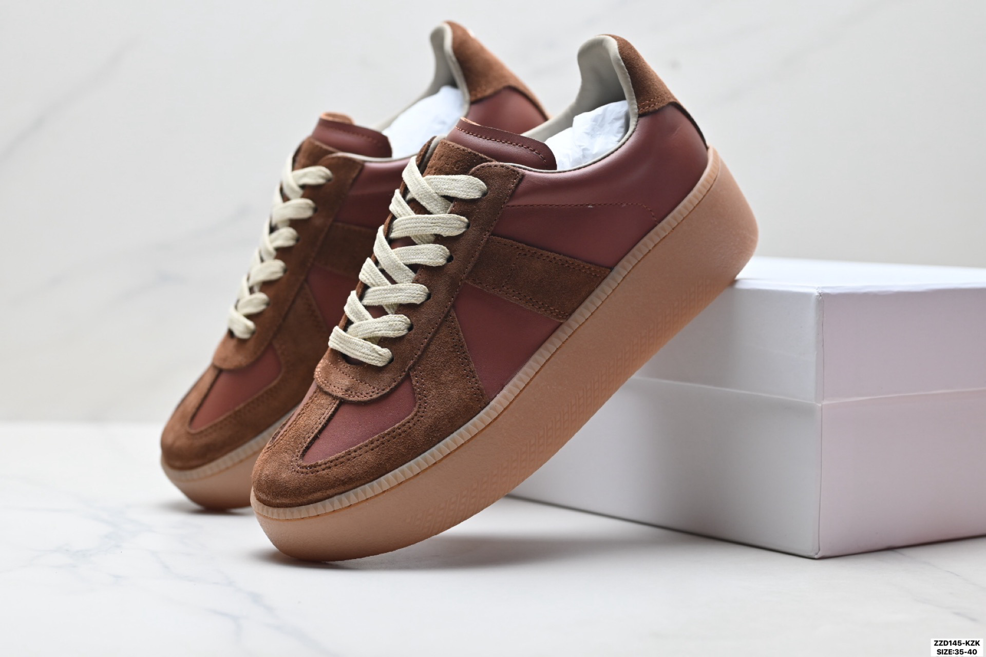 Maison Margiela 梅森马吉拉 Replica Wedge 小牛皮圆头厚底 低帮板鞋 S58WS0100-Top High Quatity Cheap Sneakers Fashion Clothing Clothes Bags handbags Shoes of all Brand wholesale With The best Quality And Beautiful Price from China Factory Chinese suppliers wholesaler seller Maison Margiela 梅森马吉拉 Replica Wedge 小牛皮圆头厚底 低帮板鞋 S58WS0100