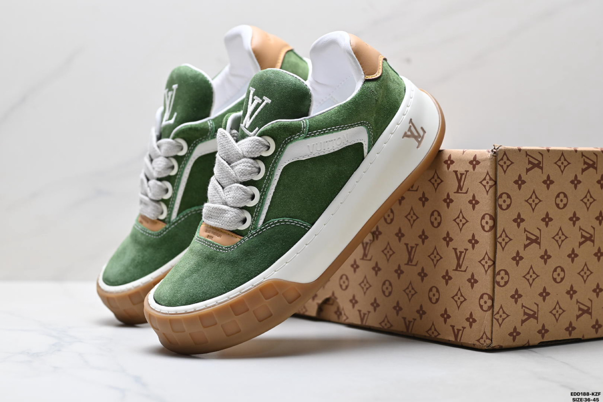 纯原Louis Vuitton Tilted 绒面小牛皮 路易威登 休闲运动文化百搭板鞋-Top High Quatity Cheap Sneakers Fashion Clothing Clothes Bags handbags Shoes of all Brand wholesale With The best Quality And Beautiful Price from China Factory Chinese suppliers wholesaler seller 纯原Louis Vuitton Tilted 绒面小牛皮 路易威登 休闲运动文化百搭板鞋