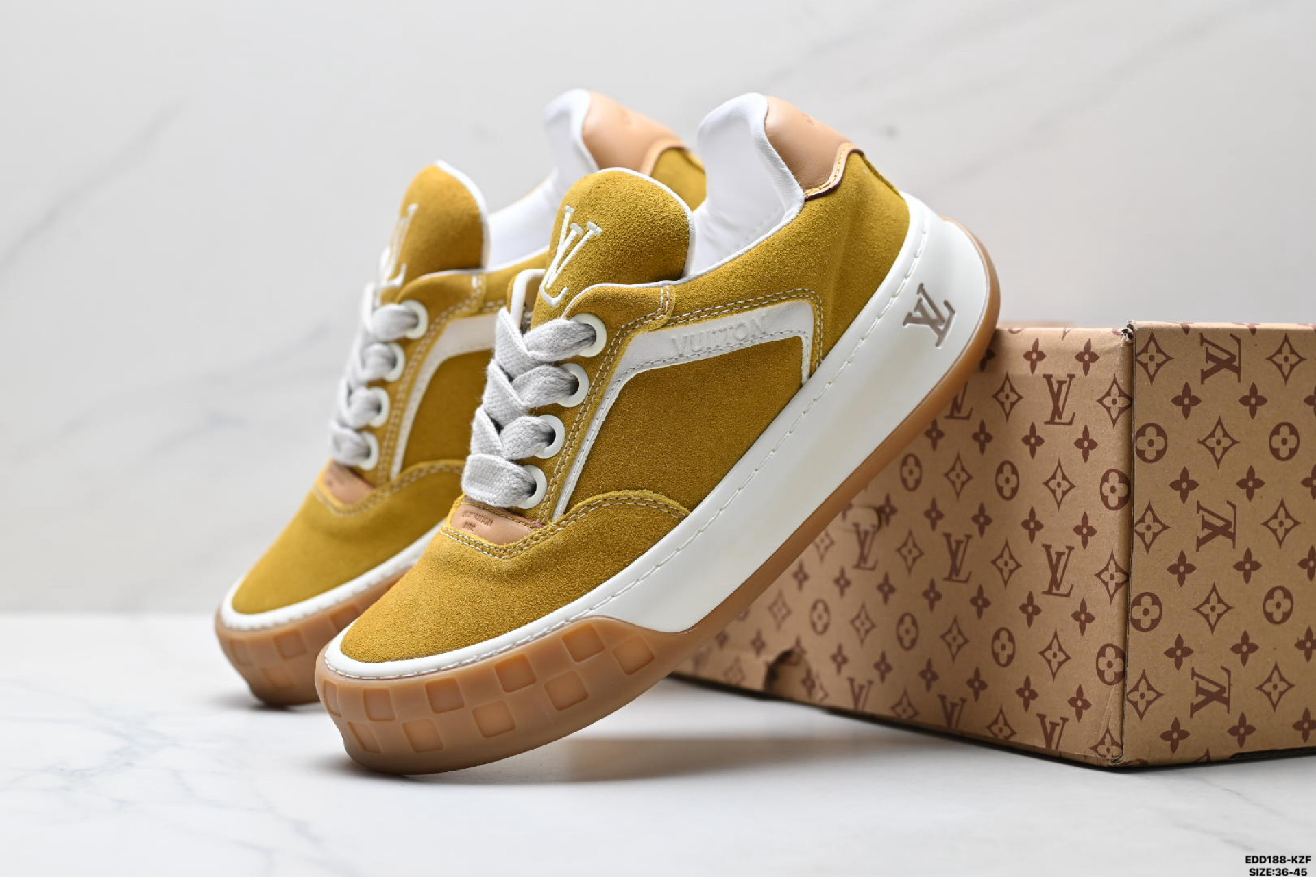 纯原Louis Vuitton Tilted 绒面小牛皮 路易威登 休闲运动文化百搭板鞋-Top High Quatity Cheap Sneakers Fashion Clothing Clothes Bags handbags Shoes of all Brand wholesale With The best Quality And Beautiful Price from China Factory Chinese suppliers wholesaler seller 纯原Louis Vuitton Tilted 绒面小牛皮 路易威登 休闲运动文化百搭板鞋