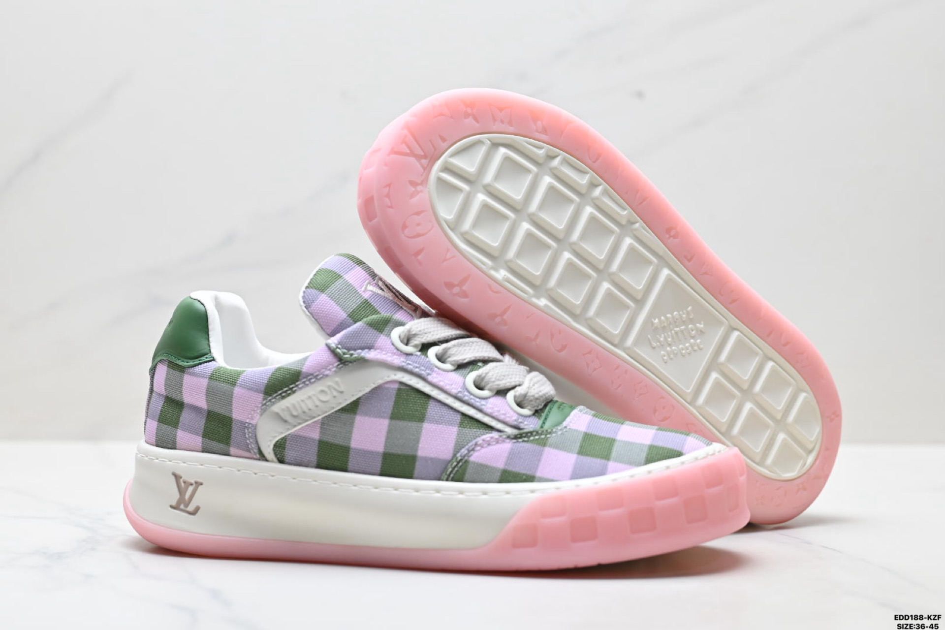 纯原Louis Vuitton Tilted 绒面小牛皮 路易威登 休闲运动文化百搭板鞋-Top High Quatity Cheap Sneakers Fashion Clothing Clothes Bags handbags Shoes of all Brand wholesale With The best Quality And Beautiful Price from China Factory Chinese suppliers wholesaler seller 纯原Louis Vuitton Tilted 绒面小牛皮 路易威登 休闲运动文化百搭板鞋