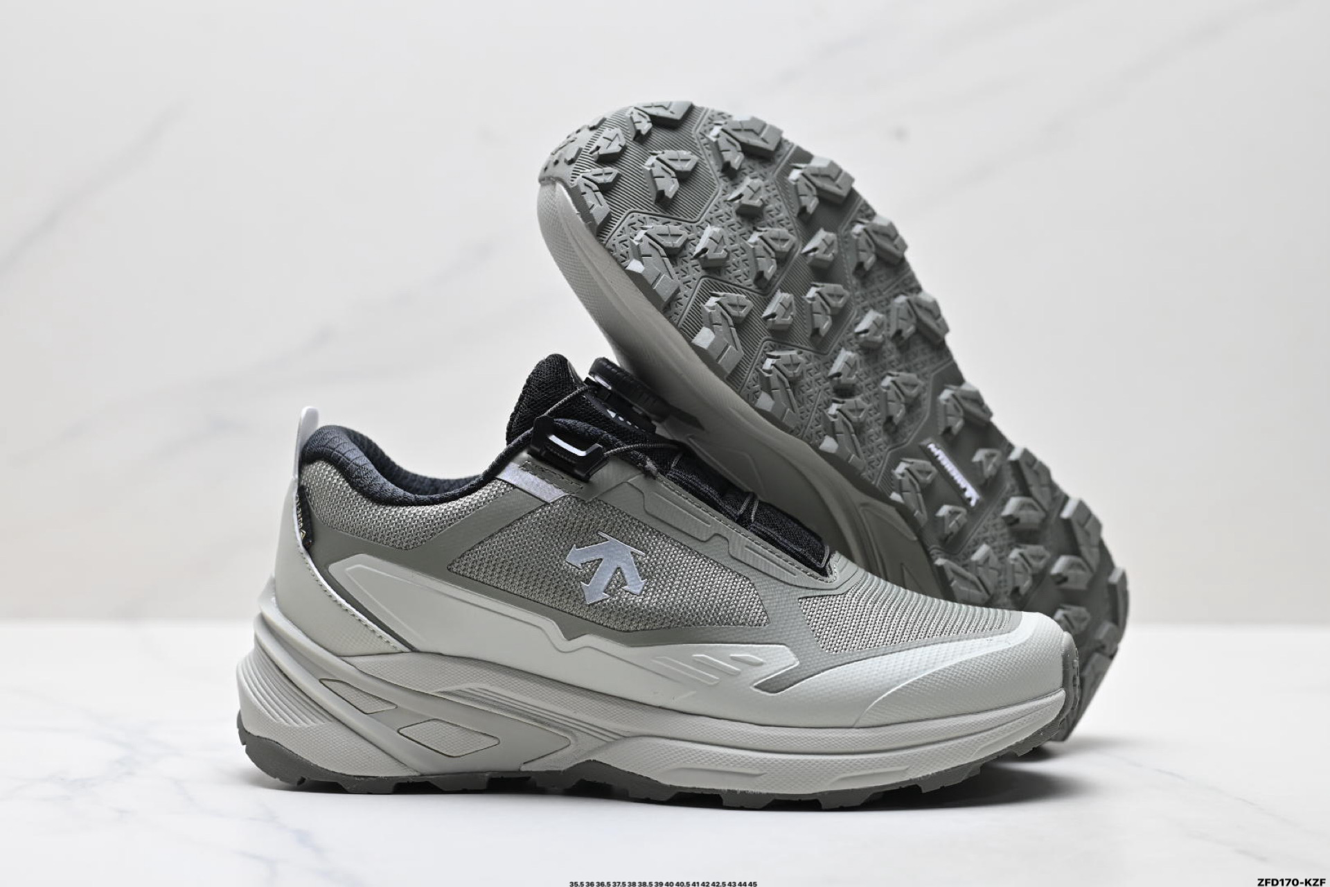 迪桑特DESCENTE ENERZITE MTN SPRINT WIRE GTX 舒适通勤 BOA系统 低帮跑步鞋 D5492RRN66