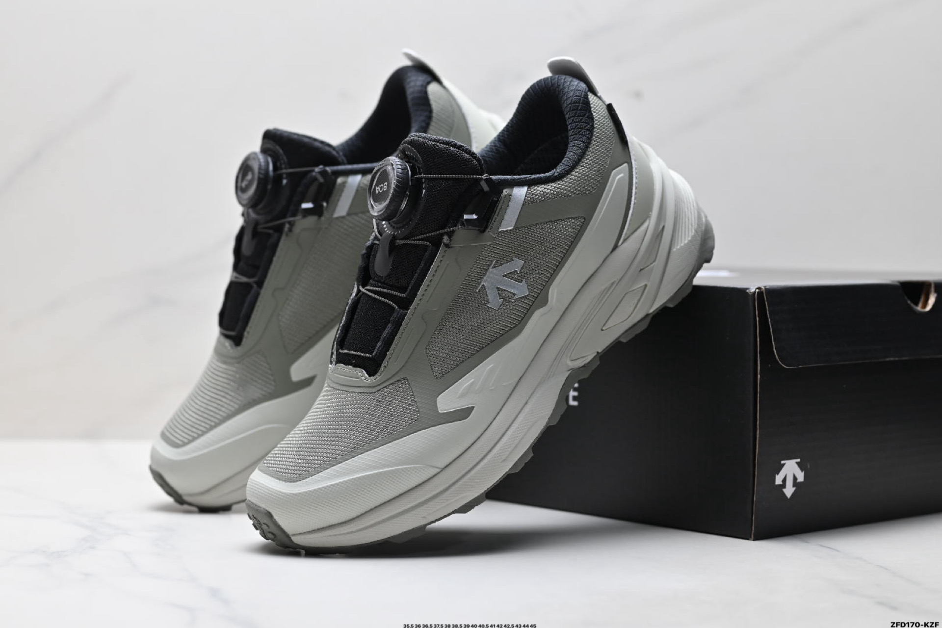 迪桑特DESCENTE ENERZITE MTN SPRINT WIRE GTX 舒适通勤 BOA系统 低帮跑步鞋 D5492RRN66