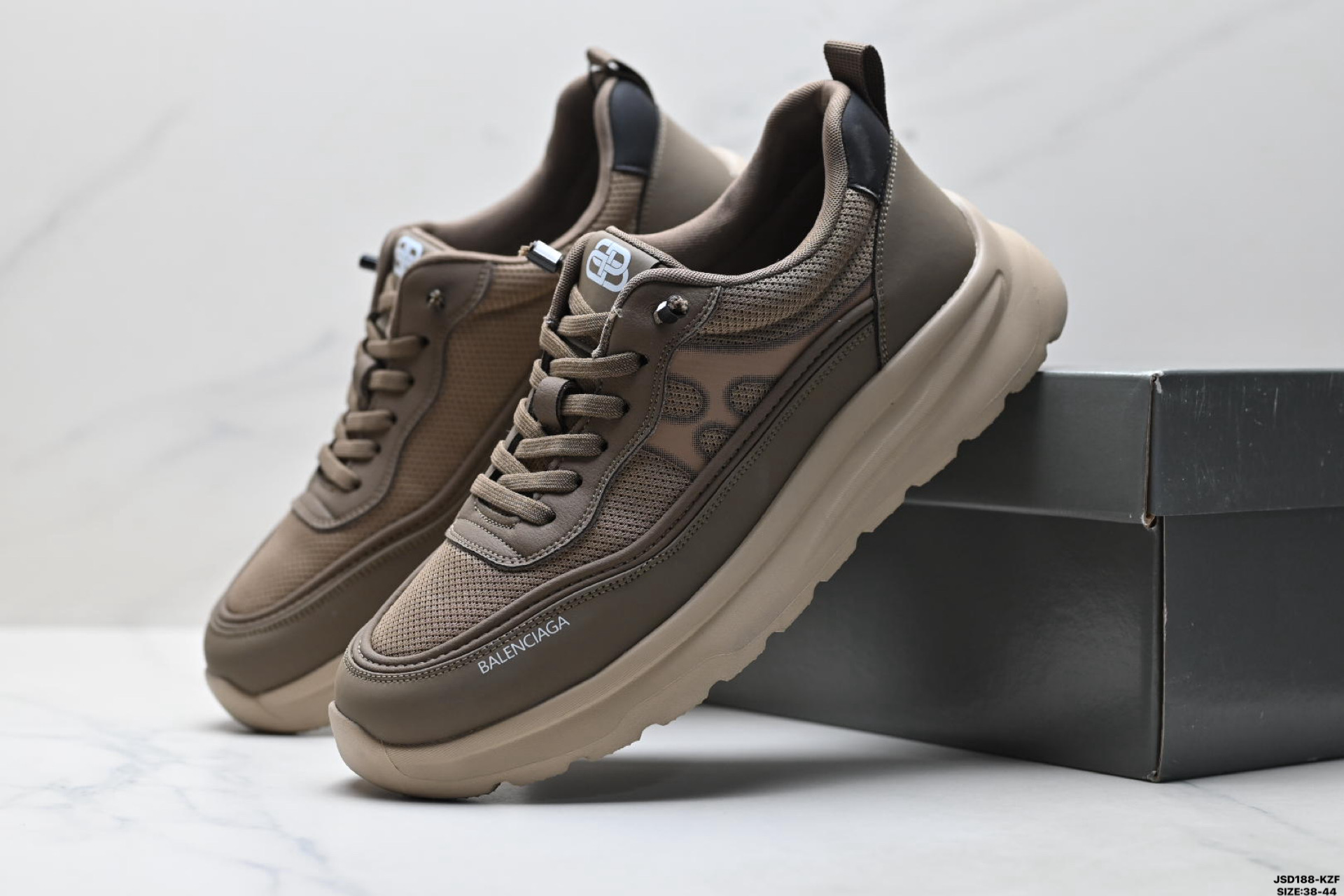 Balenciaga巴黎世家 圆头系带做旧低帮板鞋 841765 WCURS 9960-Top High Quatity Cheap Sneakers Fashion Clothing Clothes Bags handbags Shoes of all Brand wholesale With The best Quality And Beautiful Price from China Factory Chinese suppliers wholesaler seller Balenciaga巴黎世家 圆头系带做旧低帮板鞋 841765 WCURS 9960