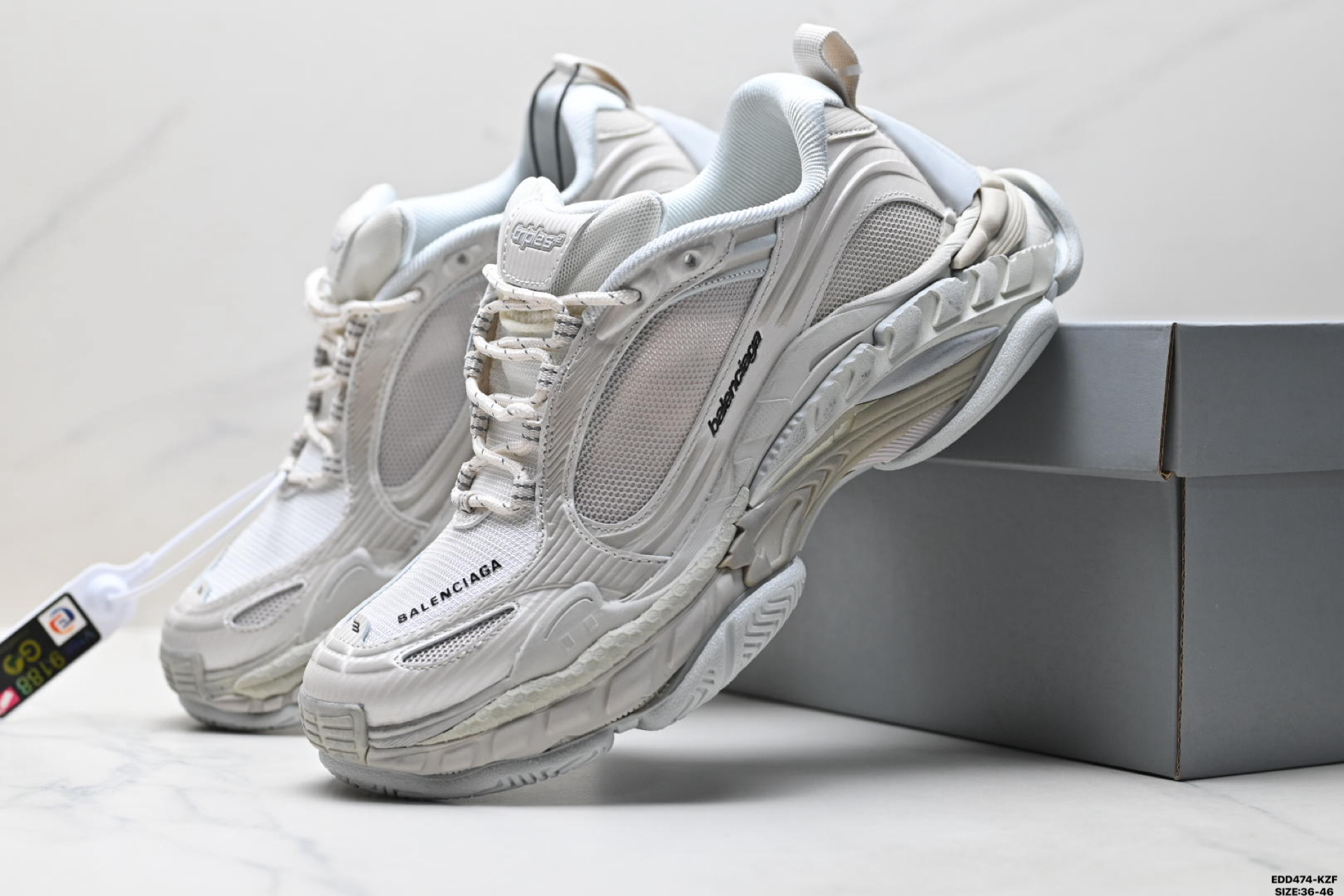 Balenciaga巴黎世家 Triple 厚底系带 低帮老爹鞋 865851 WTR2G 6800