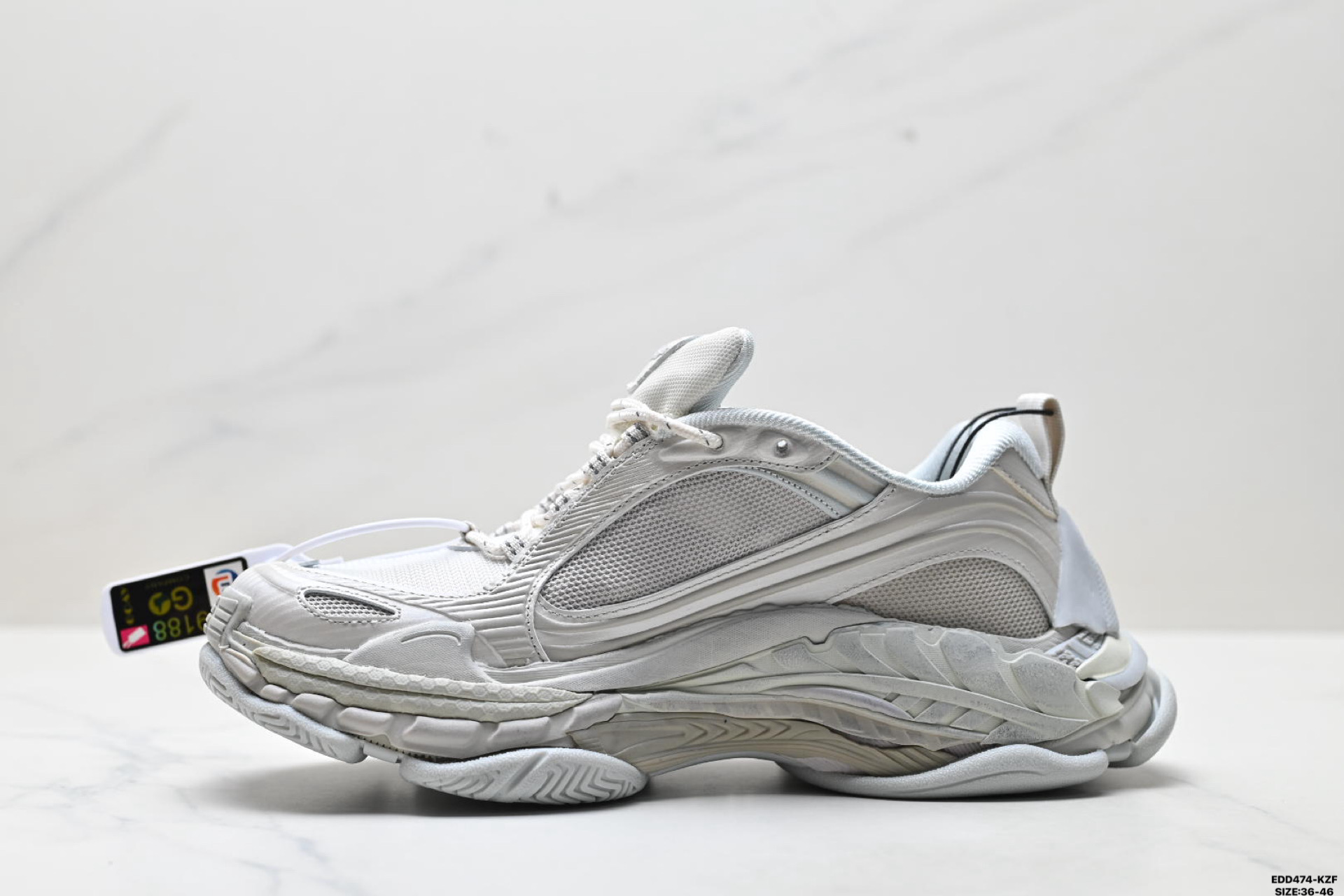 Balenciaga巴黎世家 Triple 厚底系带 低帮老爹鞋 865851 WTR2G 6800