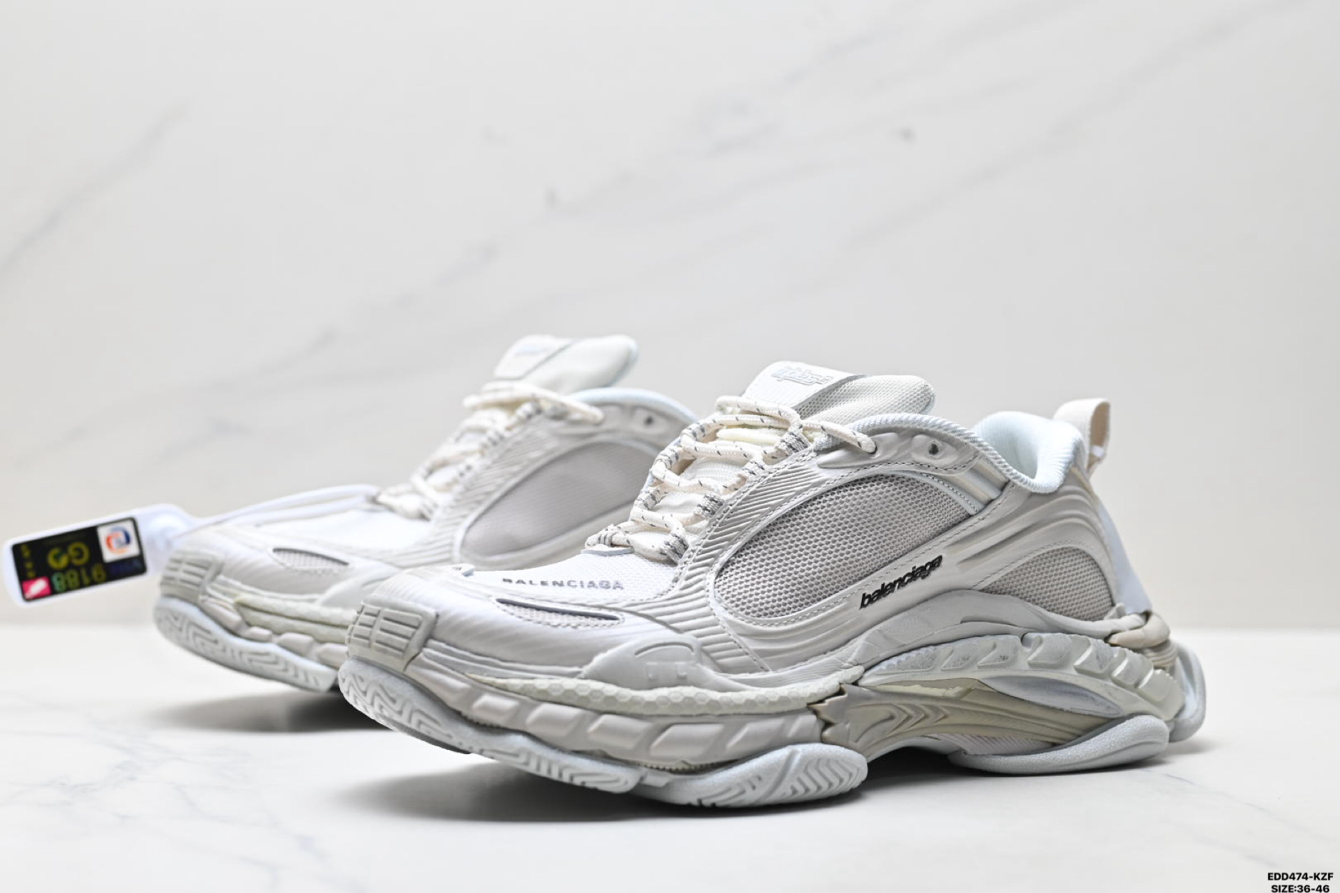 Balenciaga巴黎世家 Triple 厚底系带 低帮老爹鞋 865851 WTR2G 6800