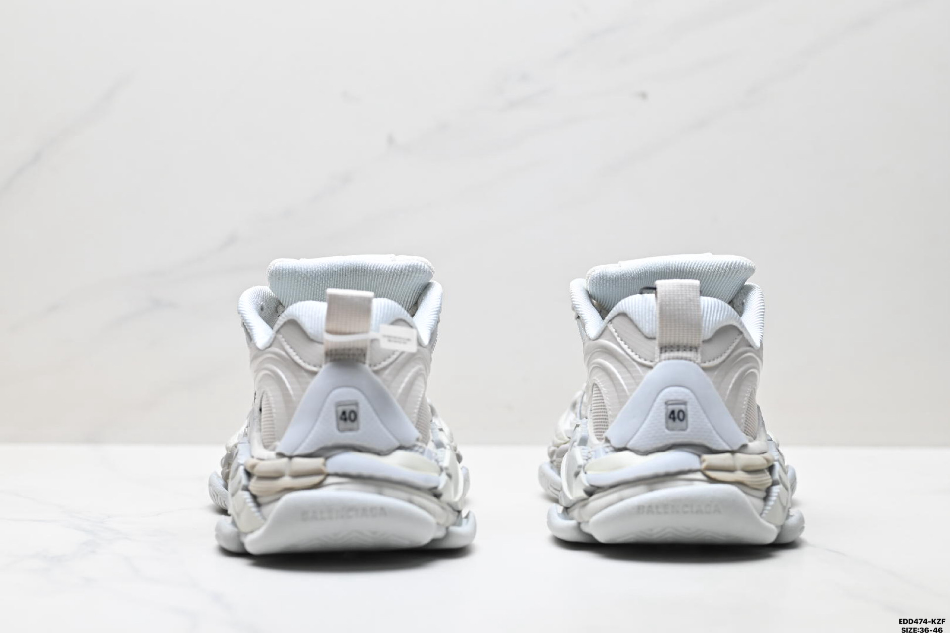 Balenciaga巴黎世家 Triple 厚底系带 低帮老爹鞋 865851 WTR2G 6800