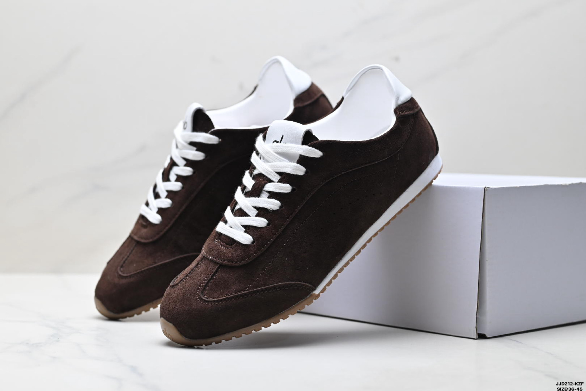 Alo Yoga Sunset Sneaker 休闲城市通勤 舒适生活休闲鞋