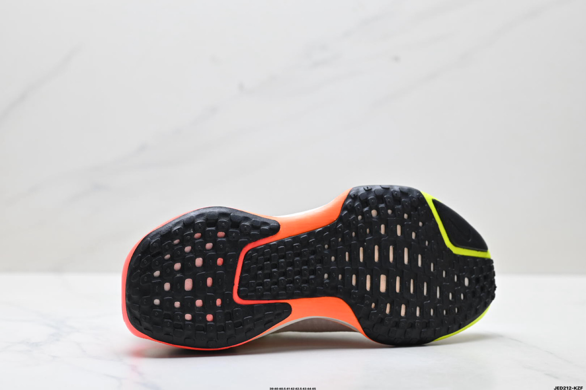 NIKE ZOOMX INVINCIBLE RUN FK3 耐克 短跑马拉松系带系列轻量休闲运动慢跑鞋 HF4915-100-Top High Quatity Cheap Sneakers Fashion Clothing Clothes Bags handbags Shoes of all Brand wholesale With The best Quality And Beautiful Price from China Factory Chinese suppliers wholesaler seller NIKE ZOOMX INVINCIBLE RUN FK3 耐克 短跑马拉松系带系列轻量休闲运动慢跑鞋 HF4915-100