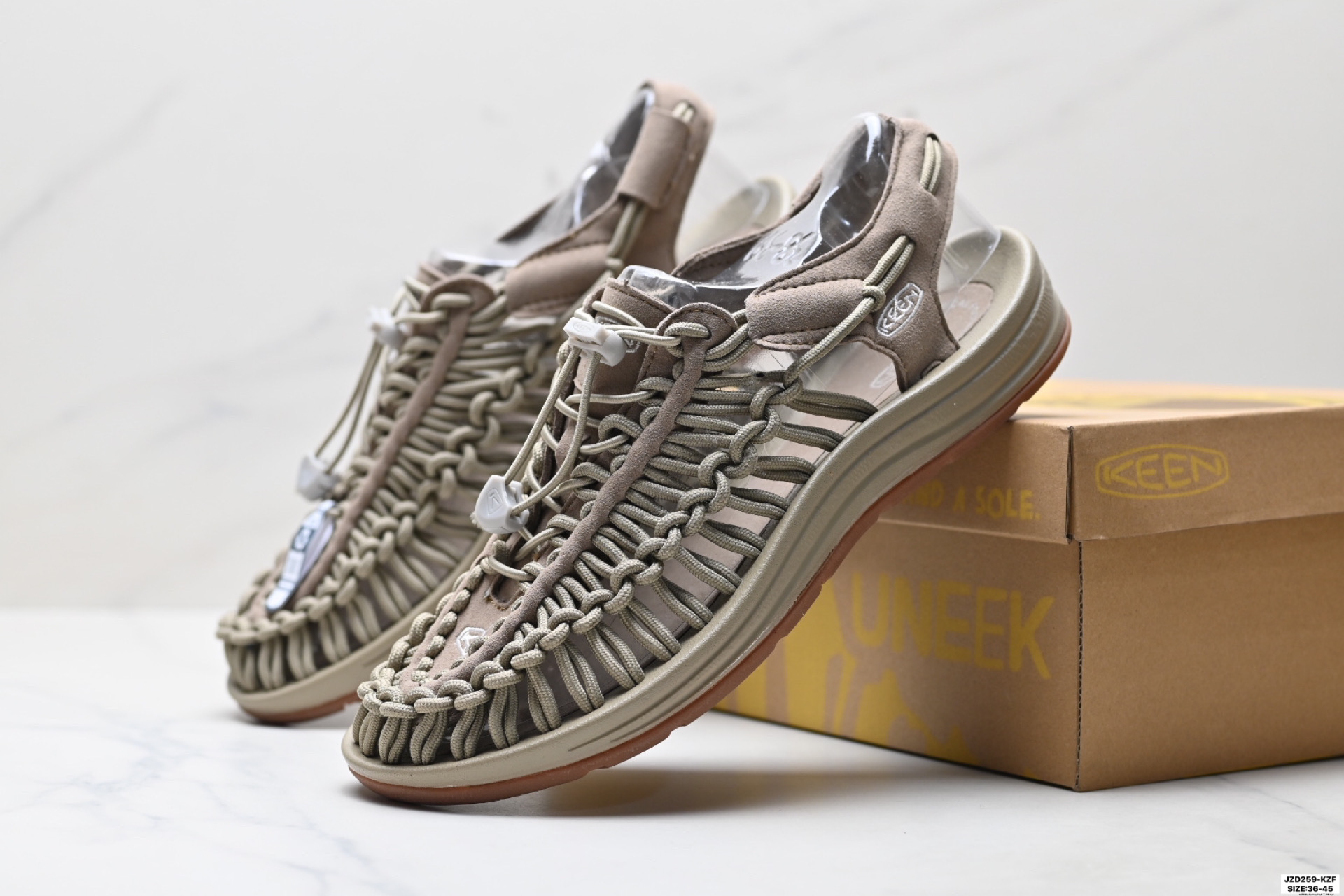 科恩 Keen Uneek Flat-M 平底编织弹力穿搭溯溪涉水休闲户外凉鞋凉鞋夏季透气男女编织鞋溯UNEEK防滑沙滩鞋 1014097