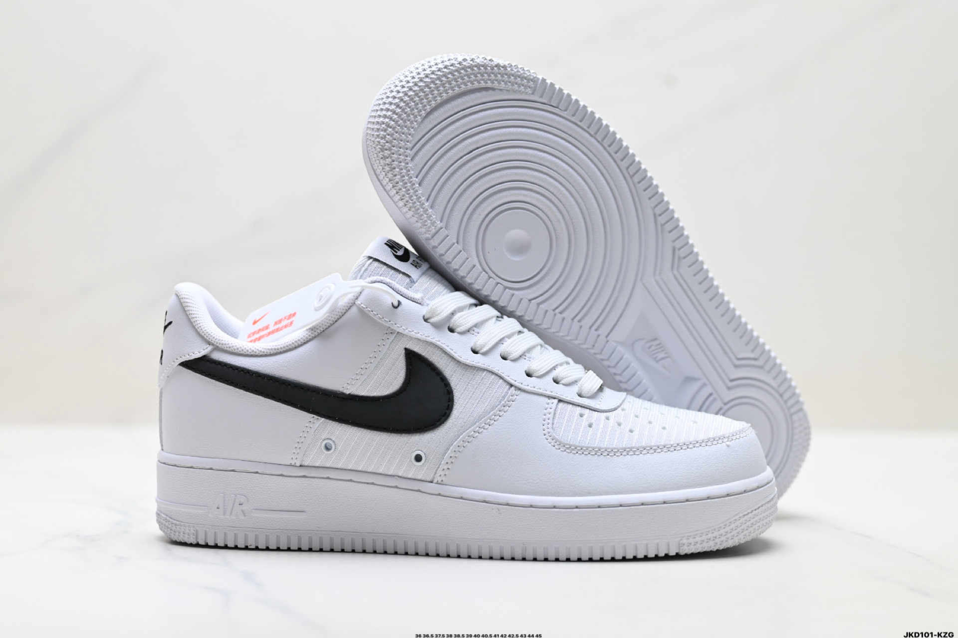 耐克Nike Air Force 1’07空军一号低帮百搭休闲运动板鞋 IR0952-100