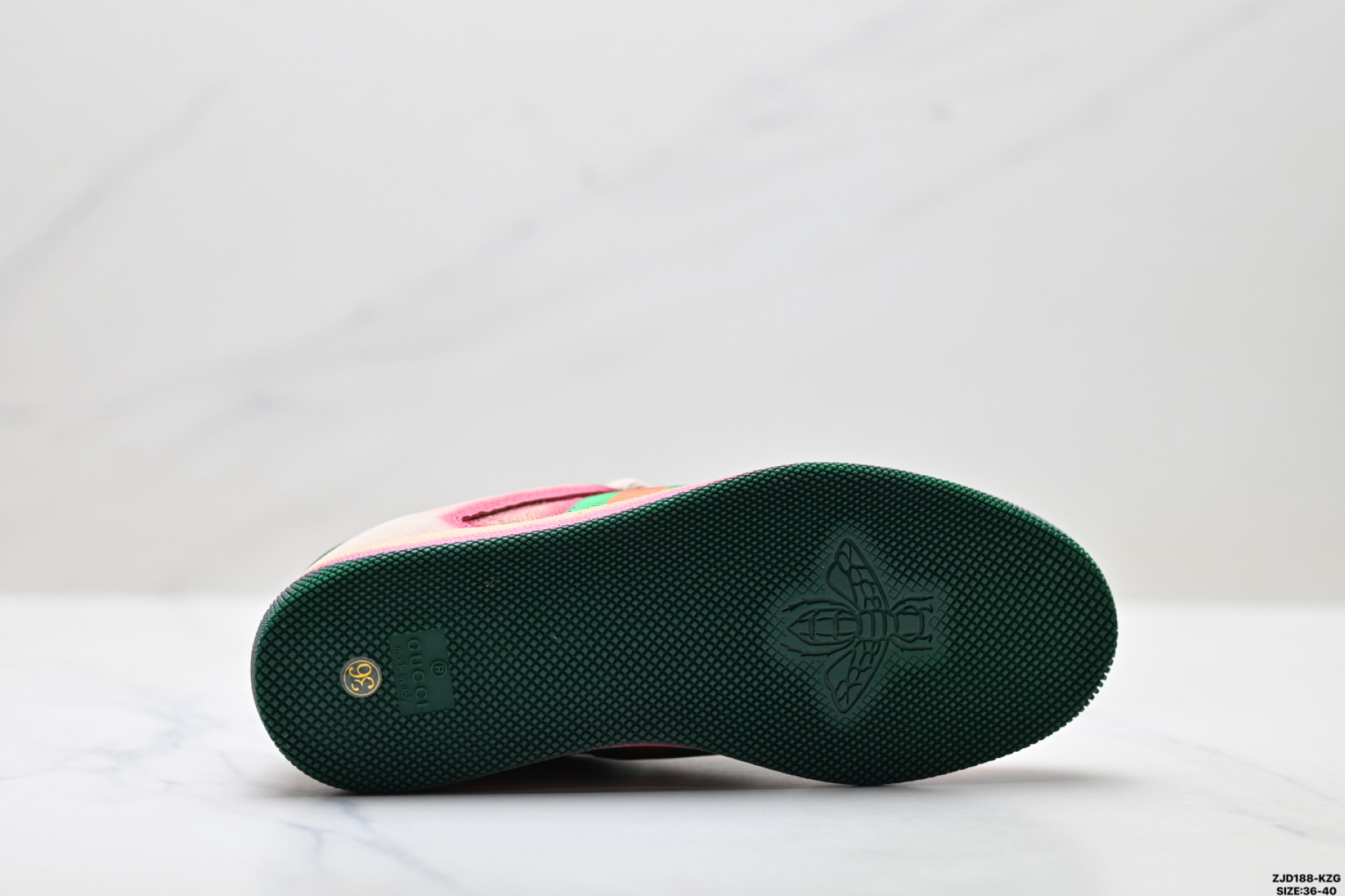 Gucci古驰 Screener 皮革 织带印花 做旧设计 低帮复古板鞋 700775 UPG90 9595