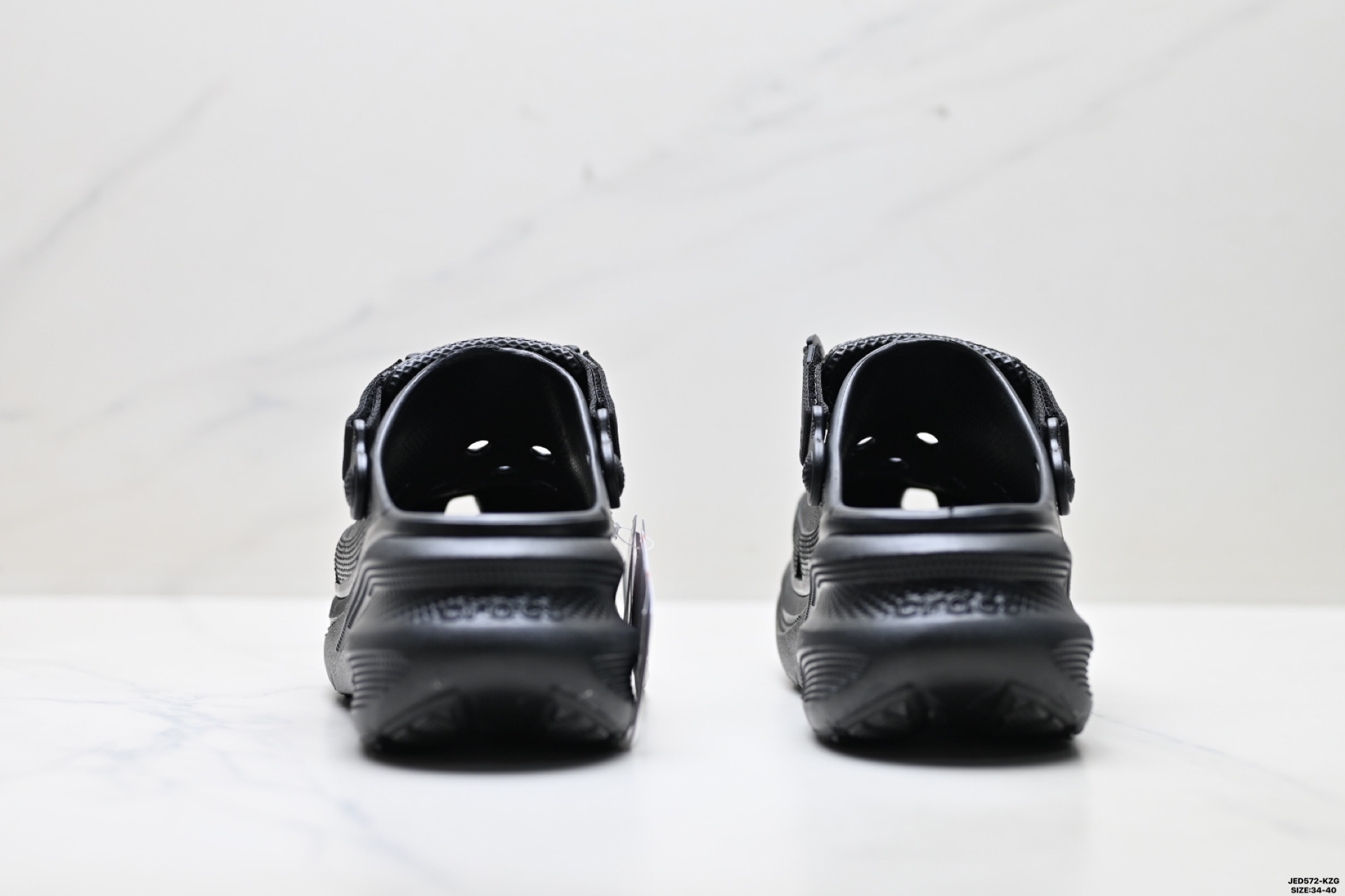 Crocs卡骆驰 Crush Cl动感泡芙 沙滩洞洞鞋 经典洞洞鞋型-Top High Quatity Cheap Sneakers Fashion Clothing Clothes Bags handbags Shoes of all Brand wholesale With The best Quality And Beautiful Price from China Factory Chinese suppliers wholesaler seller Crocs卡骆驰 Crush Cl动感泡芙 沙滩洞洞鞋 经典洞洞鞋型