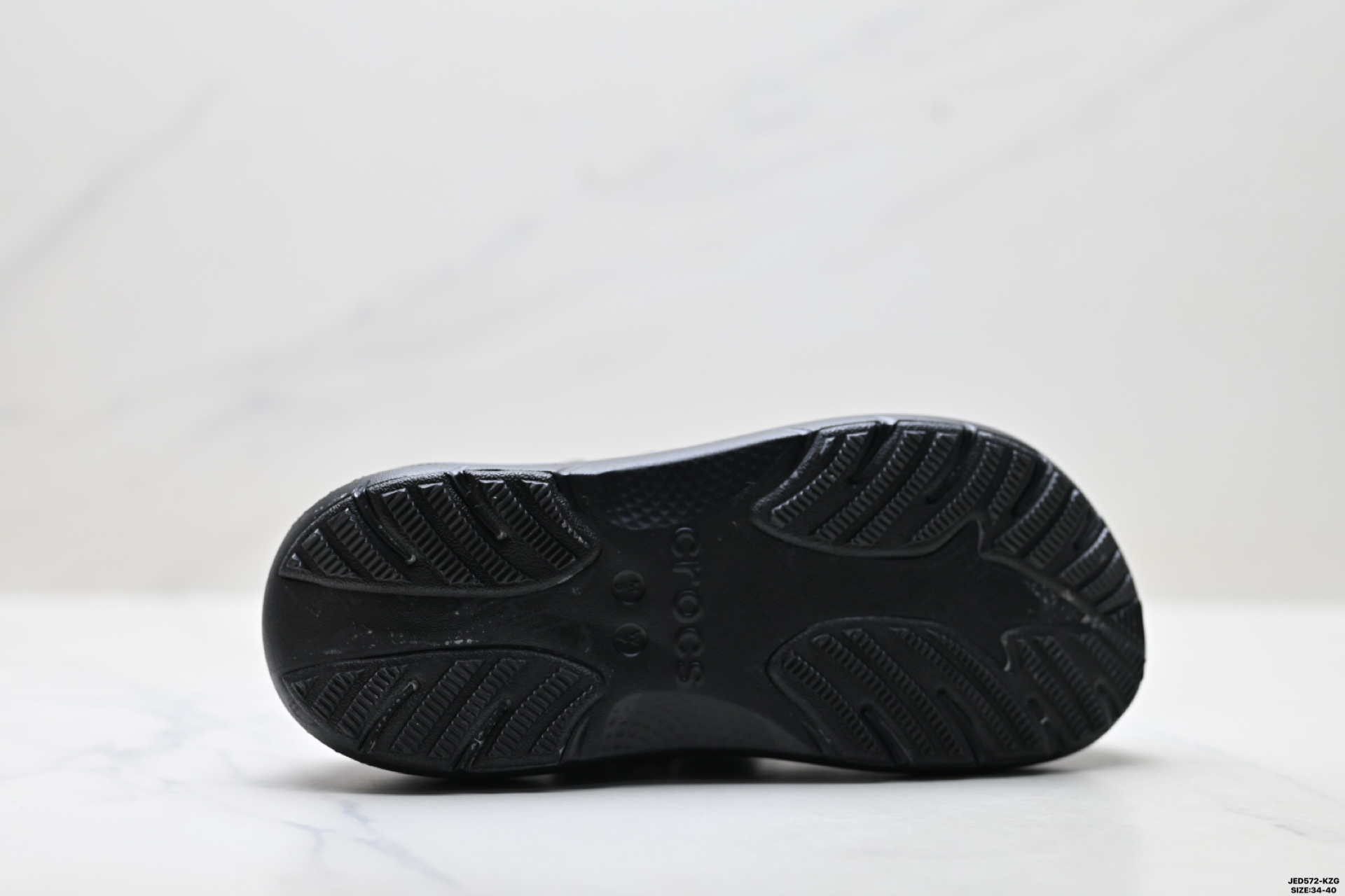 Crocs卡骆驰 Crush Cl动感泡芙 沙滩洞洞鞋 经典洞洞鞋型-Top High Quatity Cheap Sneakers Fashion Clothing Clothes Bags handbags Shoes of all Brand wholesale With The best Quality And Beautiful Price from China Factory Chinese suppliers wholesaler seller Crocs卡骆驰 Crush Cl动感泡芙 沙滩洞洞鞋 经典洞洞鞋型