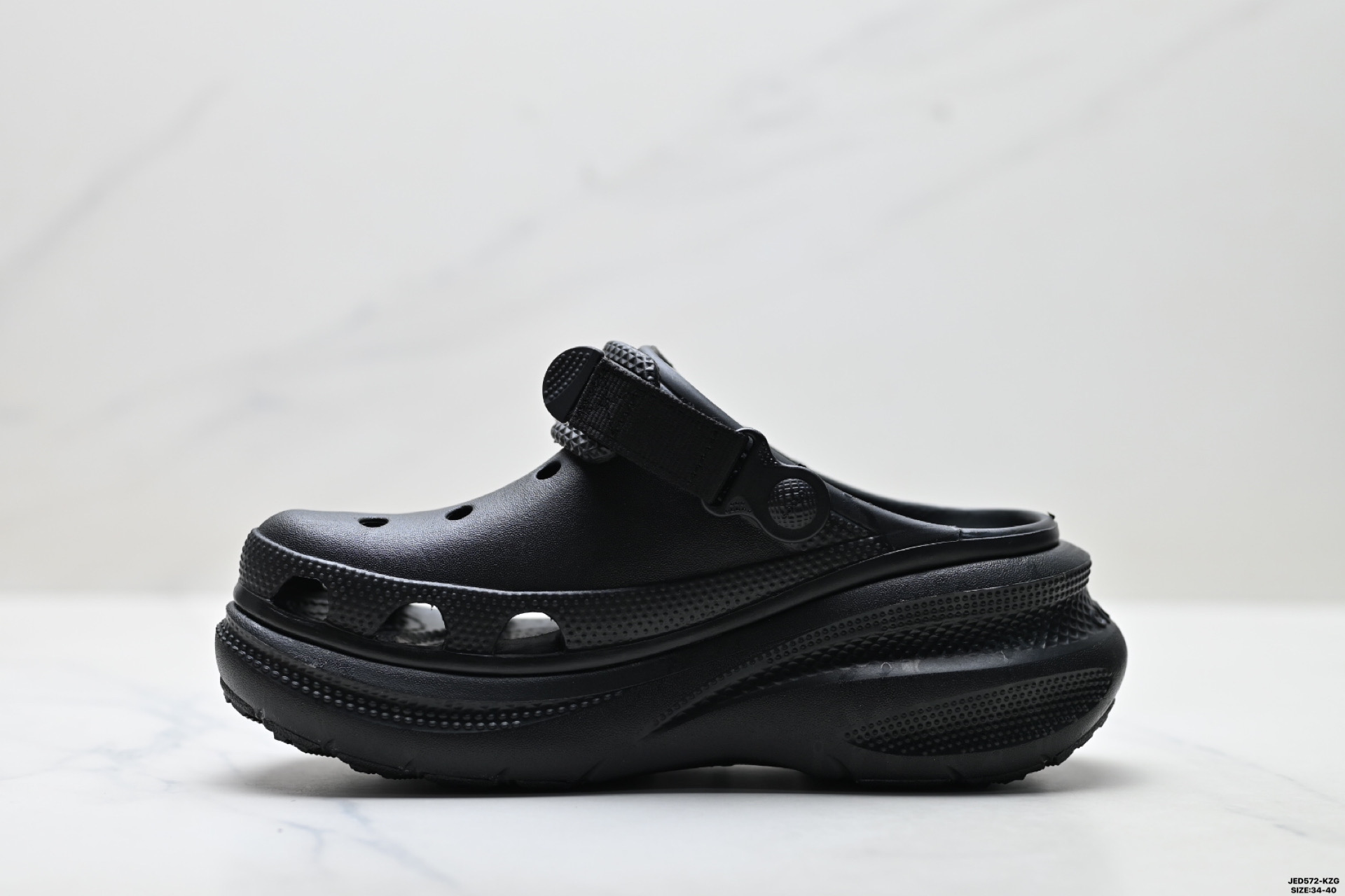 Crocs卡骆驰 Crush Cl动感泡芙 沙滩洞洞鞋 经典洞洞鞋型-Top High Quatity Cheap Sneakers Fashion Clothing Clothes Bags handbags Shoes of all Brand wholesale With The best Quality And Beautiful Price from China Factory Chinese suppliers wholesaler seller Crocs卡骆驰 Crush Cl动感泡芙 沙滩洞洞鞋 经典洞洞鞋型