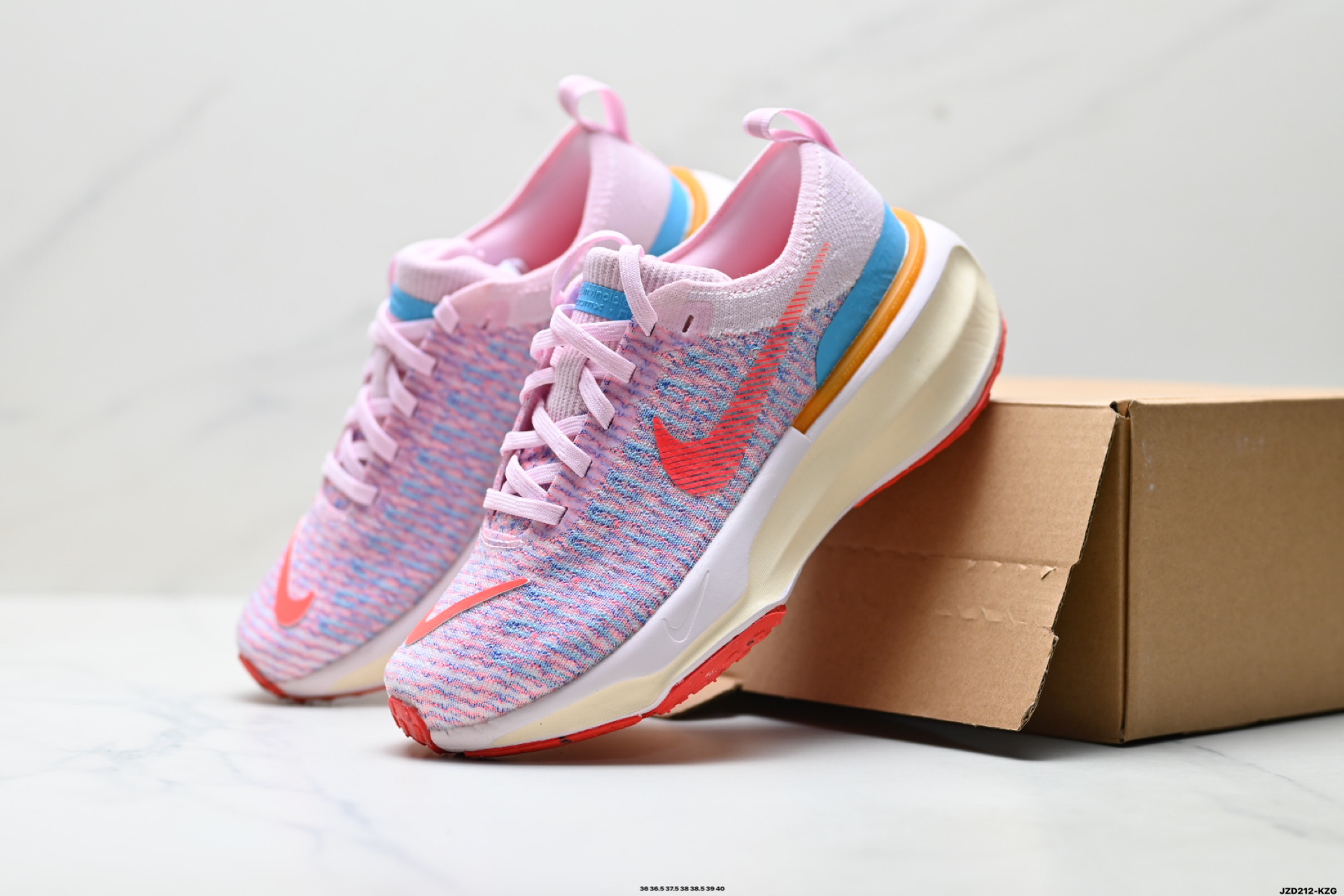 NIKE ZOOMX INVINCIBLE RUN FK3 耐克 短跑马拉松系带系列轻量休闲运动慢跑鞋 HF4915-100