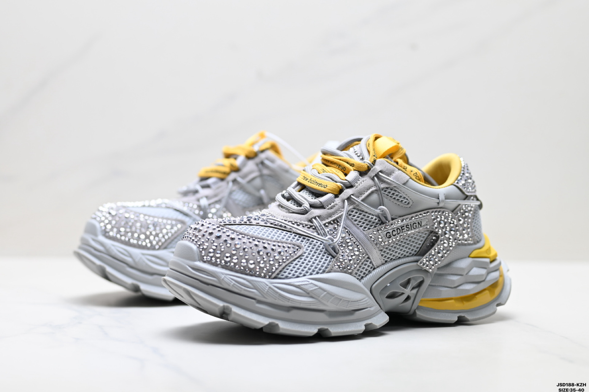 GG-CC 明日起源 时尚潮流复古闪钻厚底增高休闲低帮 G26U4036C-Top High Quatity Cheap Sneakers Fashion Clothing Clothes Bags handbags Shoes of all Brand wholesale With The best Quality And Beautiful Price from China Factory Chinese suppliers wholesaler seller GG-CC 明日起源 时尚潮流复古闪钻厚底增高休闲低帮 G26U4036C