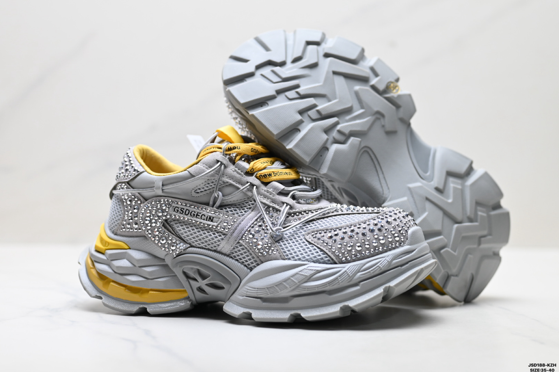 GG-CC 明日起源 时尚潮流复古闪钻厚底增高休闲低帮 G26U4036C-Top High Quatity Cheap Sneakers Fashion Clothing Clothes Bags handbags Shoes of all Brand wholesale With The best Quality And Beautiful Price from China Factory Chinese suppliers wholesaler seller GG-CC 明日起源 时尚潮流复古闪钻厚底增高休闲低帮 G26U4036C
