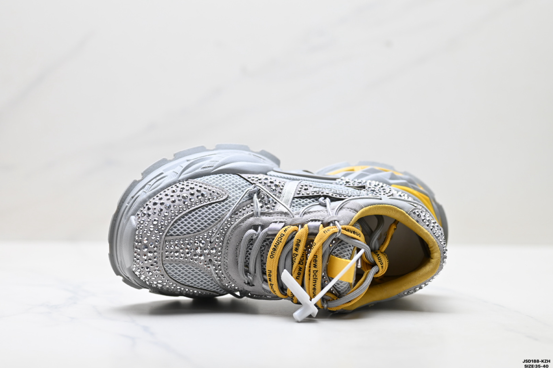 GG-CC 明日起源 时尚潮流复古闪钻厚底增高休闲低帮 G26U4036C-Top High Quatity Cheap Sneakers Fashion Clothing Clothes Bags handbags Shoes of all Brand wholesale With The best Quality And Beautiful Price from China Factory Chinese suppliers wholesaler seller GG-CC 明日起源 时尚潮流复古闪钻厚底增高休闲低帮 G26U4036C